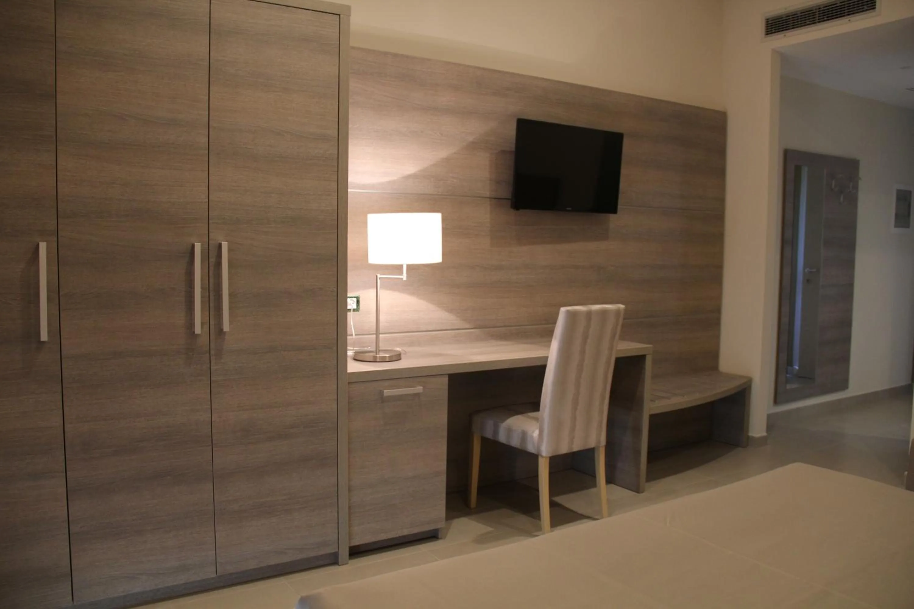 TV and multimedia in Hotel Delle Canne