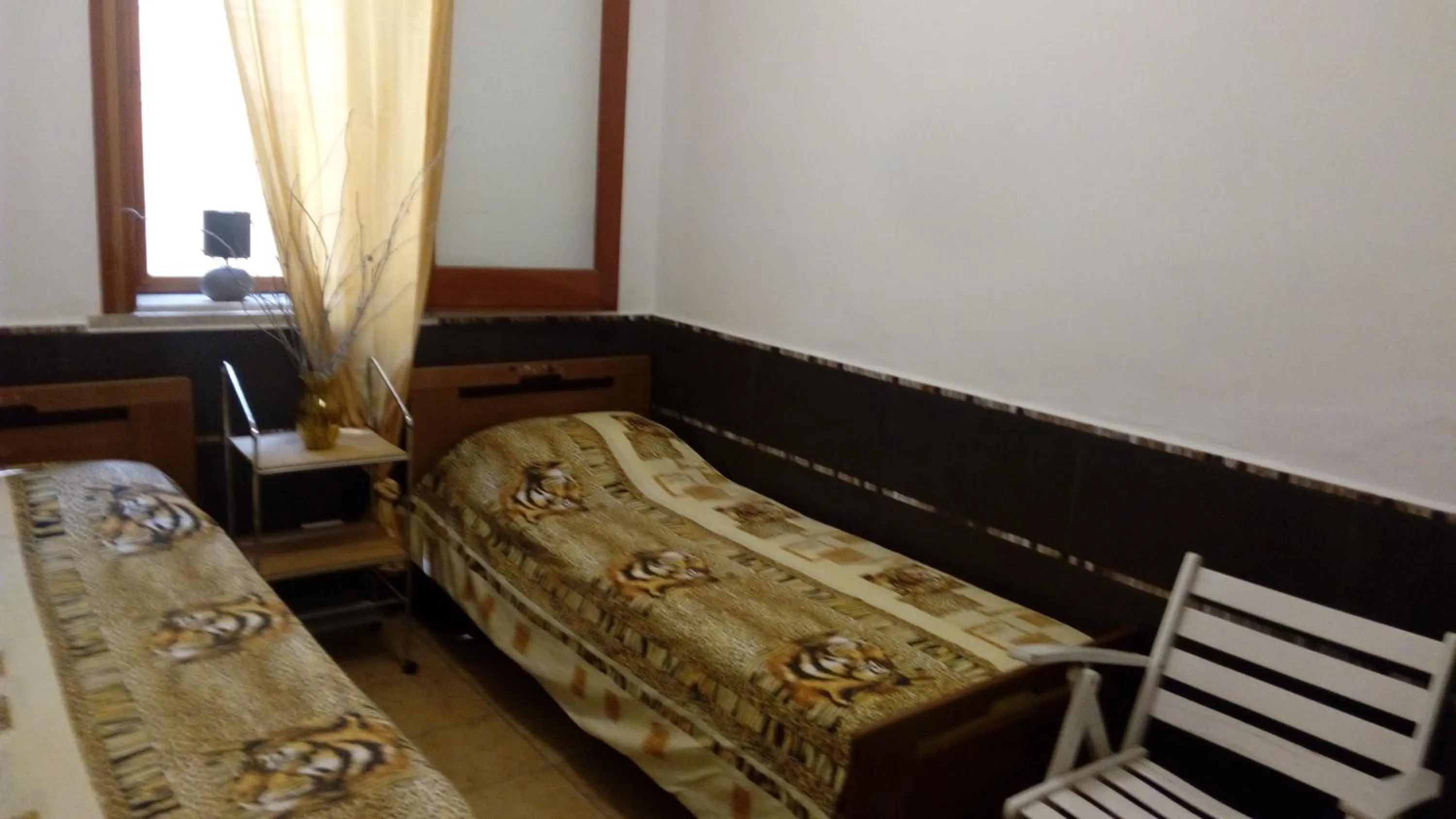 Bedroom, Bed in Stanza in Villa con giardino vista mare