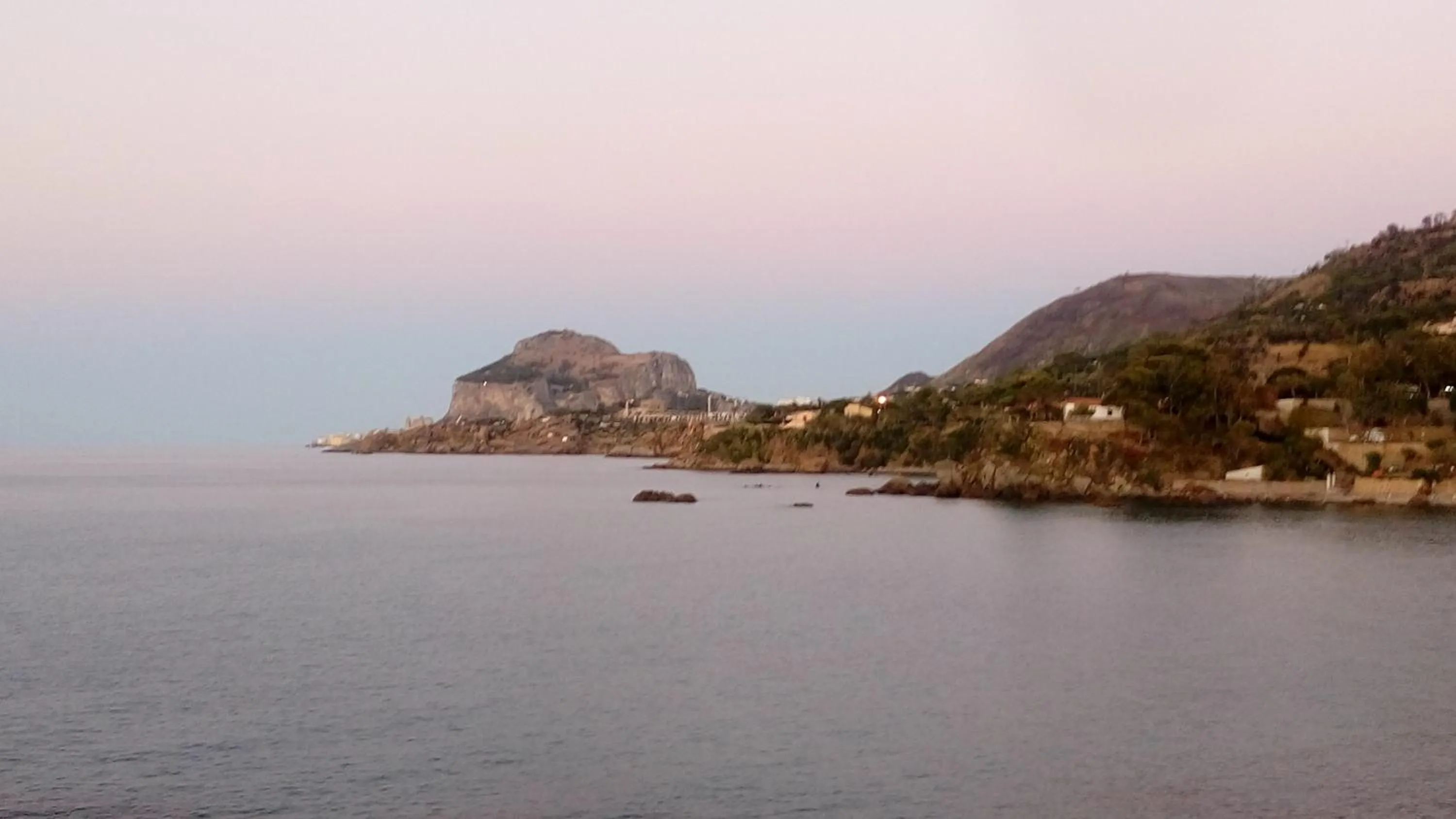 Nearby landmark in Stanza in Villa con giardino vista mare