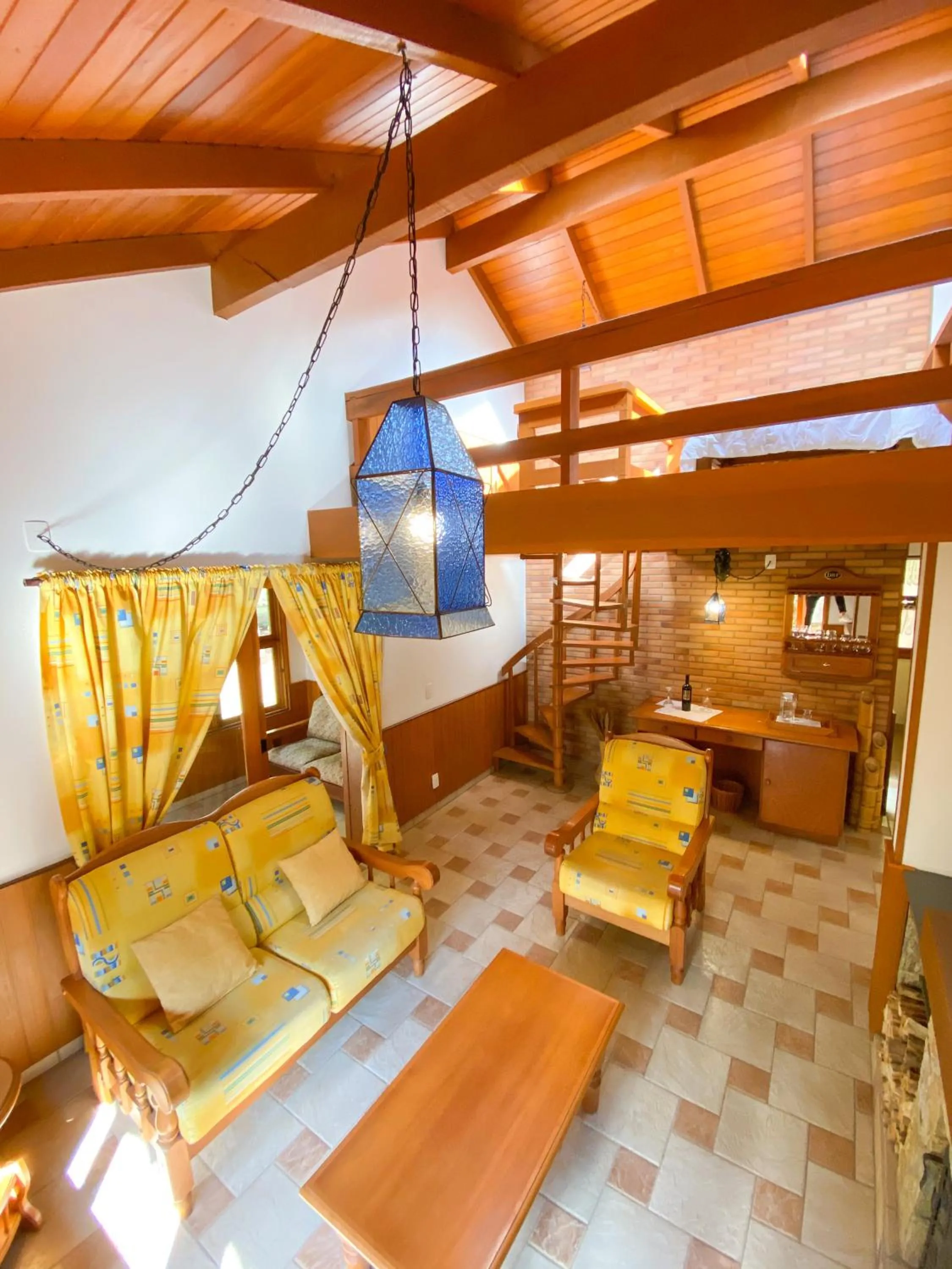 Balcony/Terrace, Bed in Pousada O Cantinho da Raposa