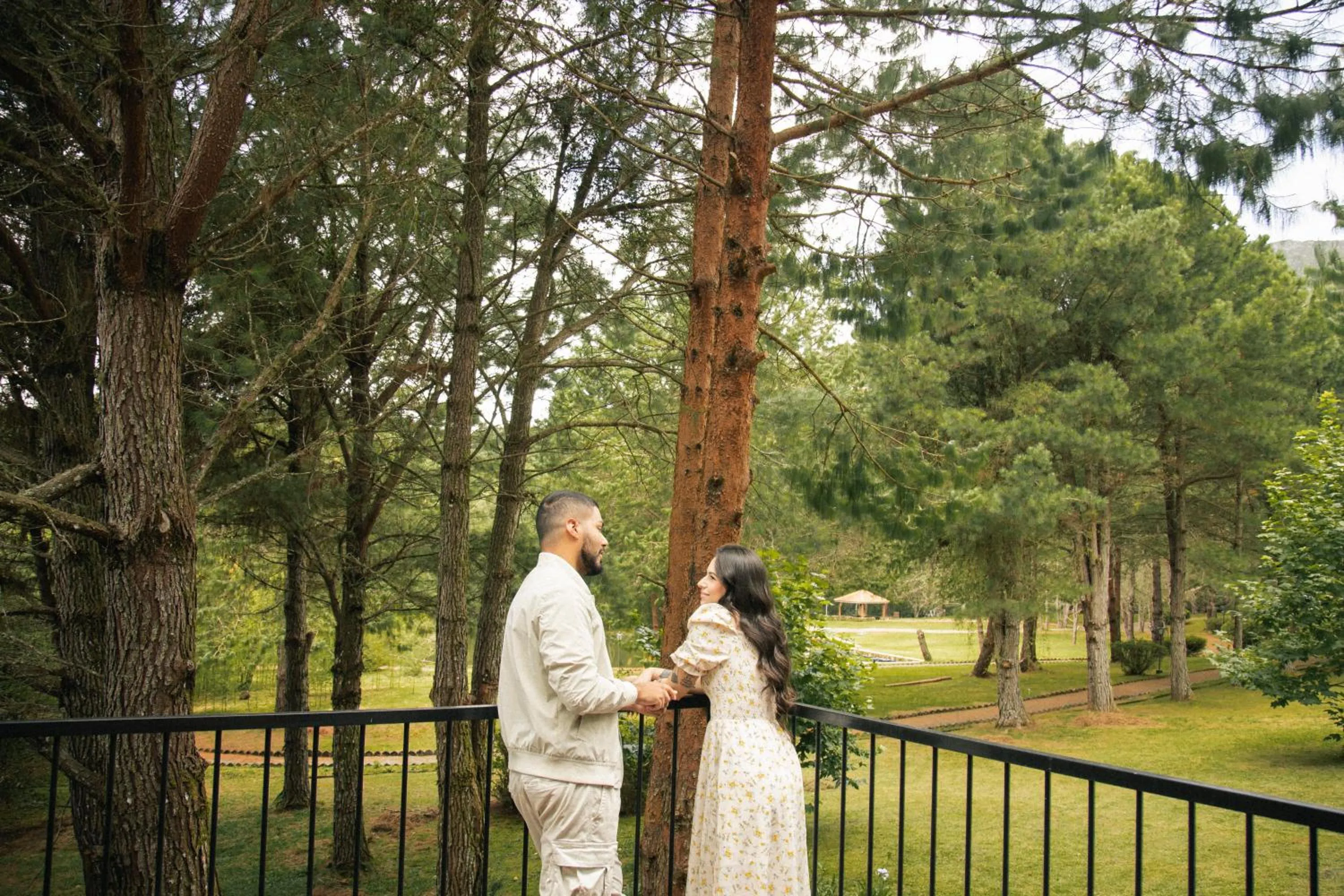 People in Pousada O Cantinho da Raposa