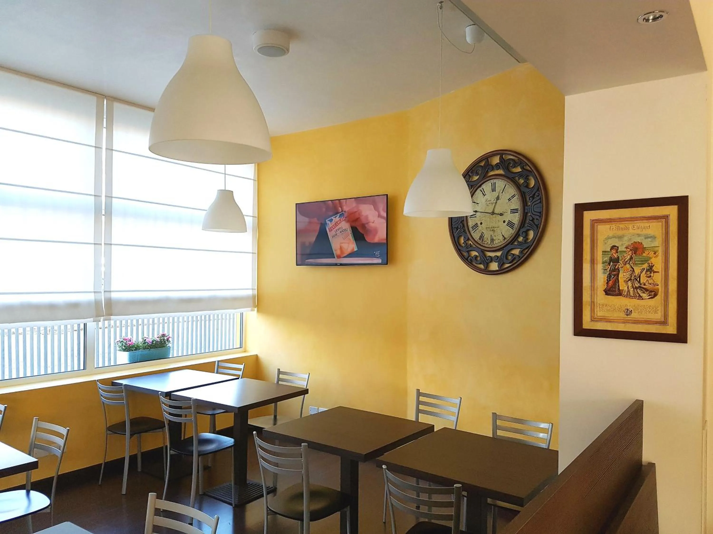 Restaurant/places to eat in Hotel Alverì