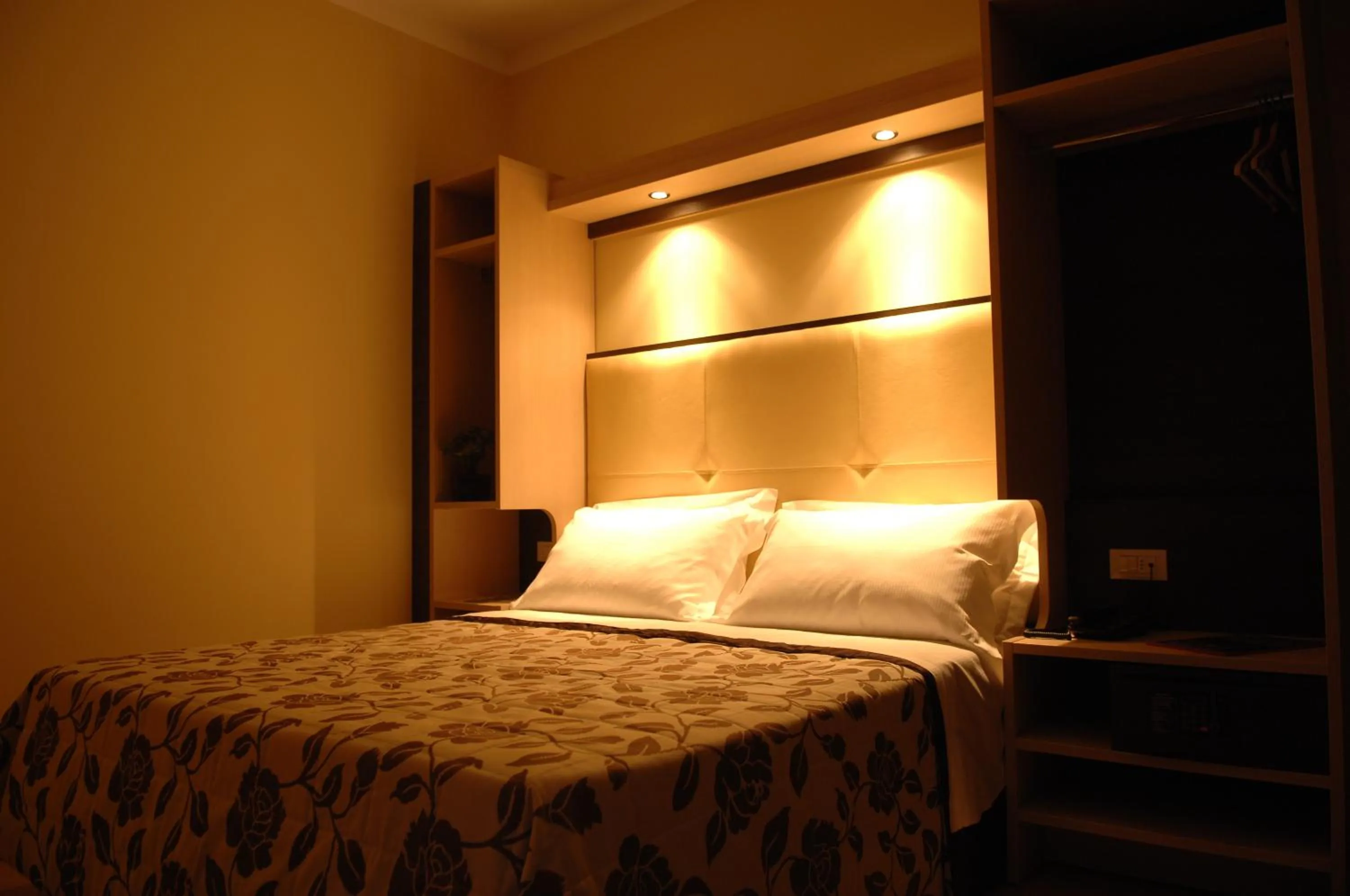 Bed in Hotel Alverì