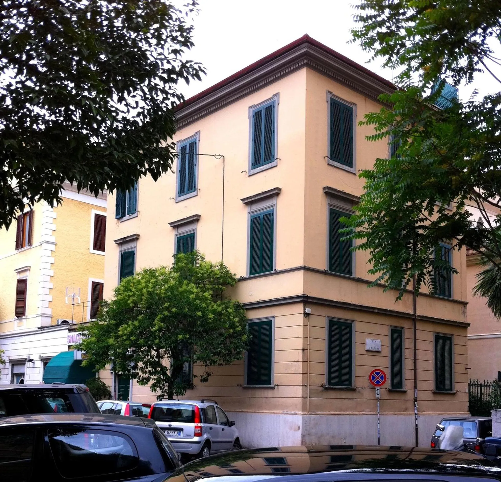 Property building in Imperia Suite