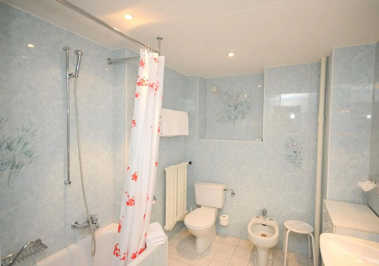 Bathroom in Grand Hôtel des Rasses & Wellness