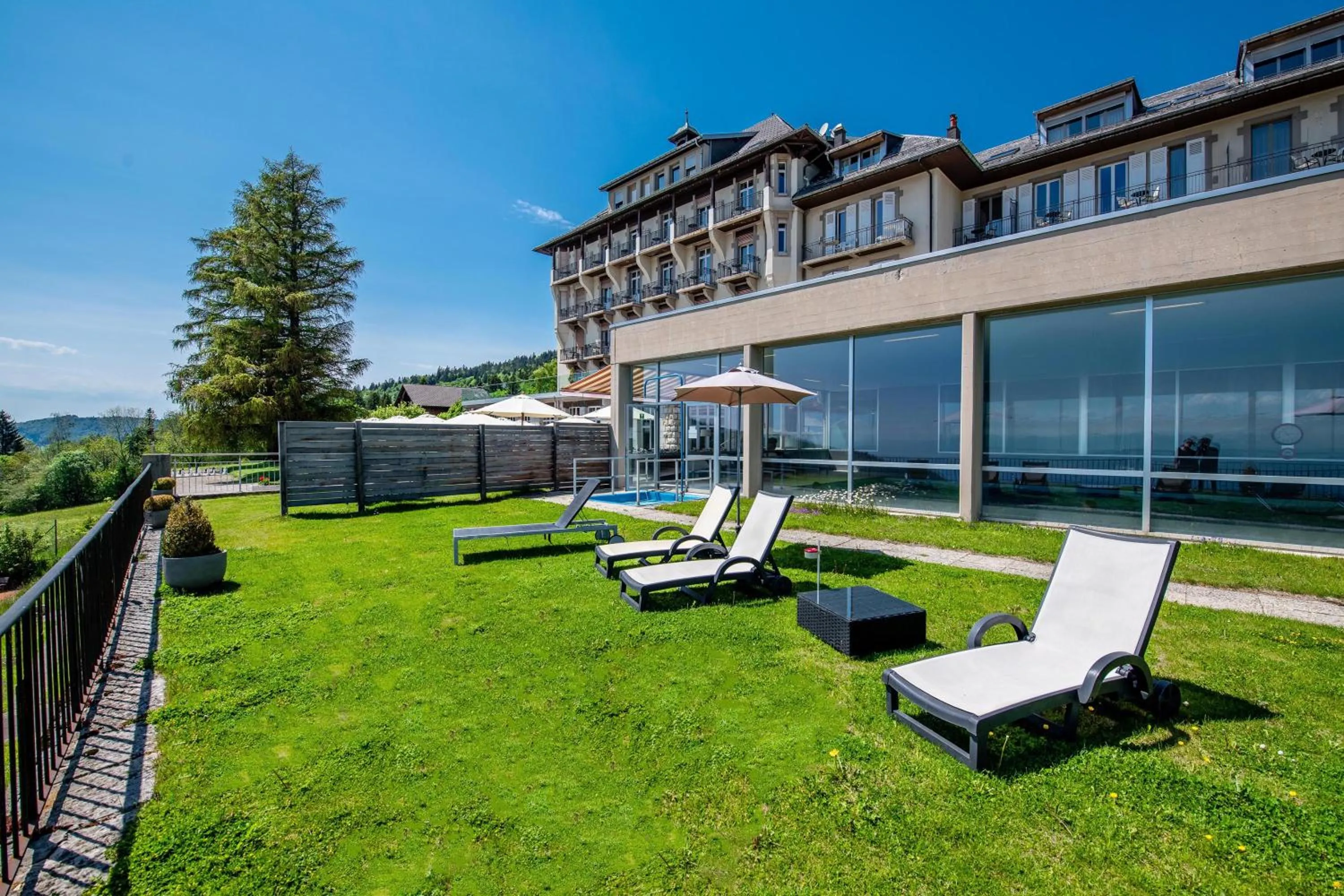 Garden in Grand Hôtel des Rasses & Wellness