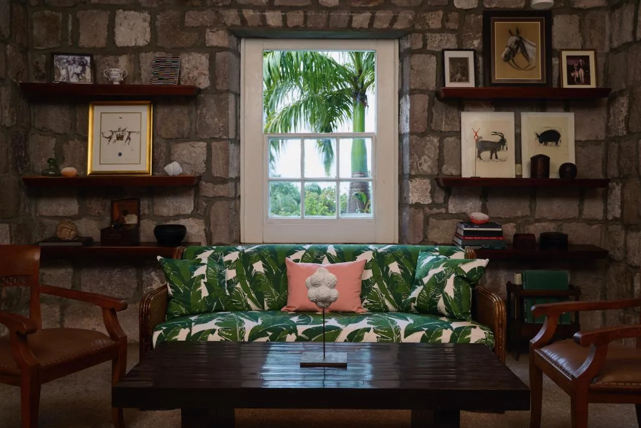 Restaurant/places to eat in Montpelier Nevis