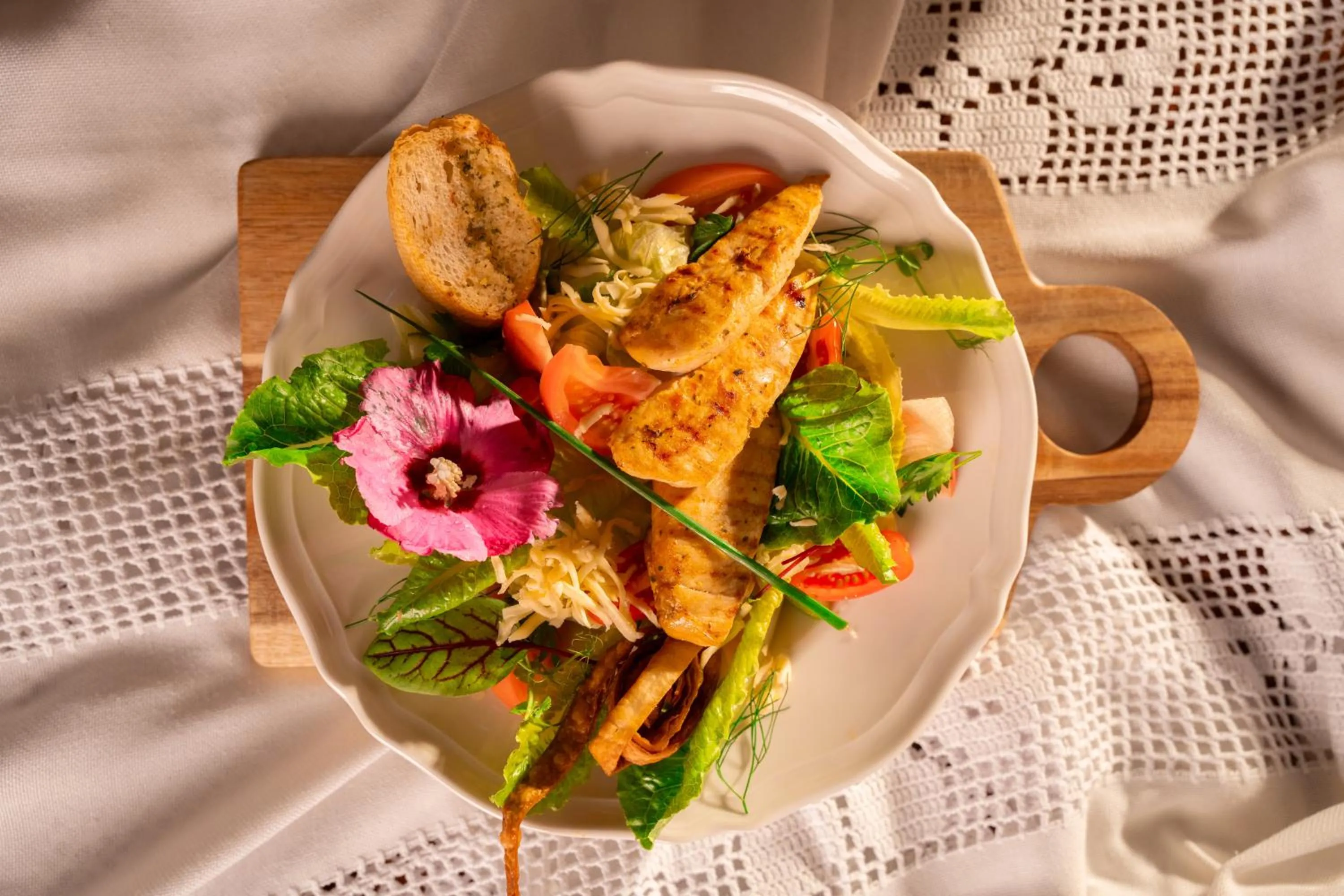 Restaurant/places to eat in Hotel Vesta Centrum Konferencyjno Wypoczynkowe