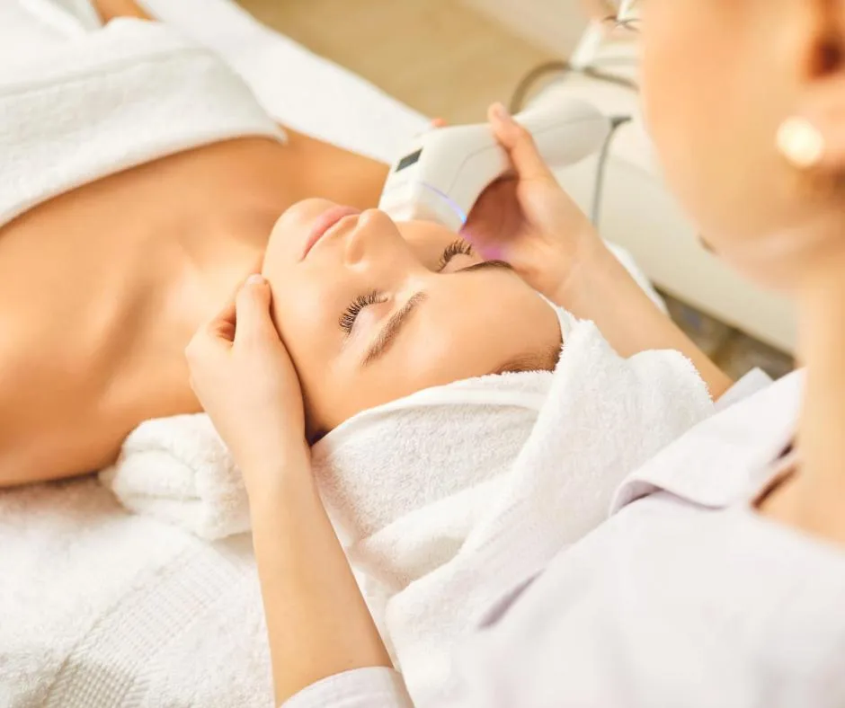 Massage in Hotel Vesta Centrum Konferencyjno Wypoczynkowe