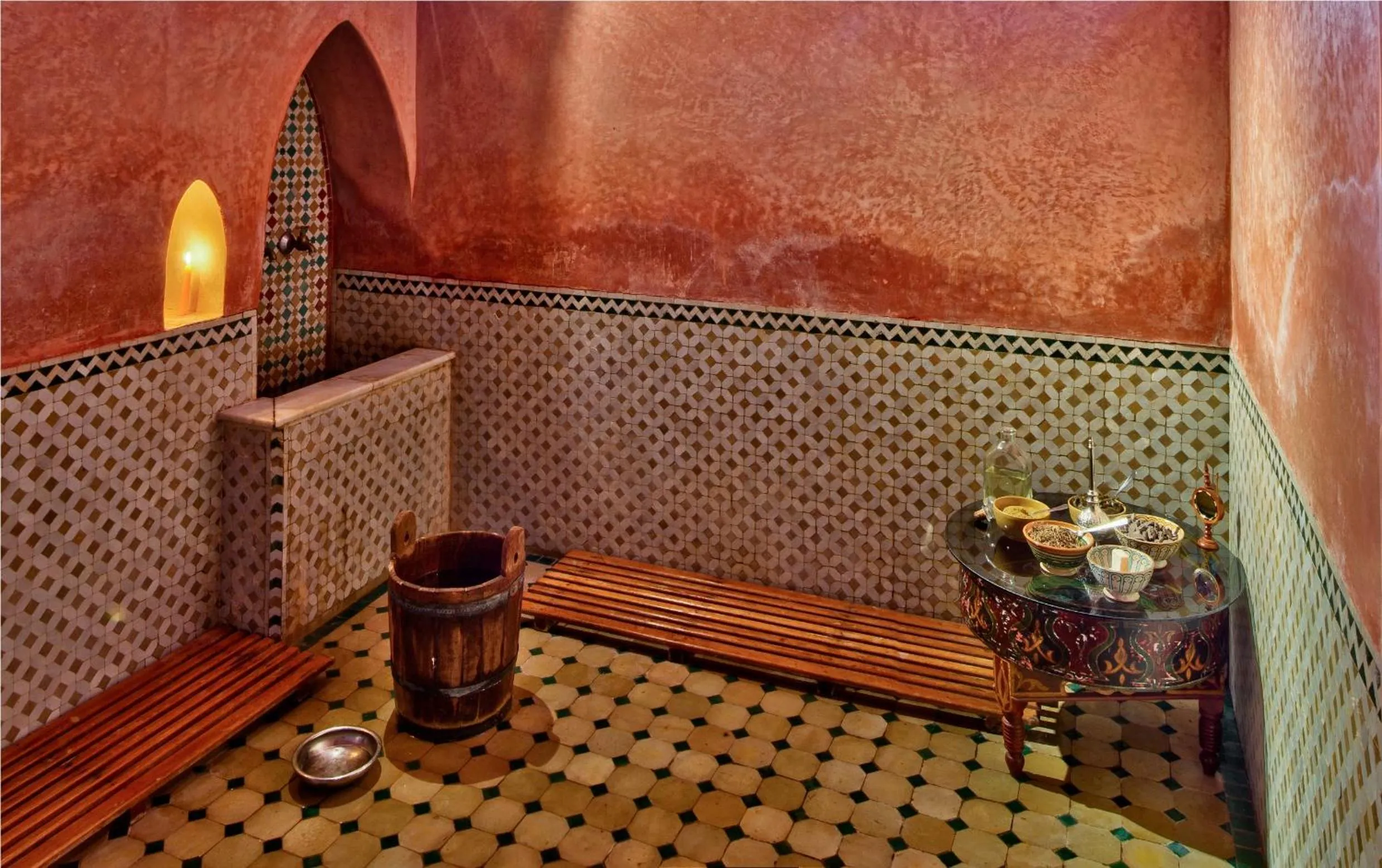 Steam room in Riad Dar Ziryab