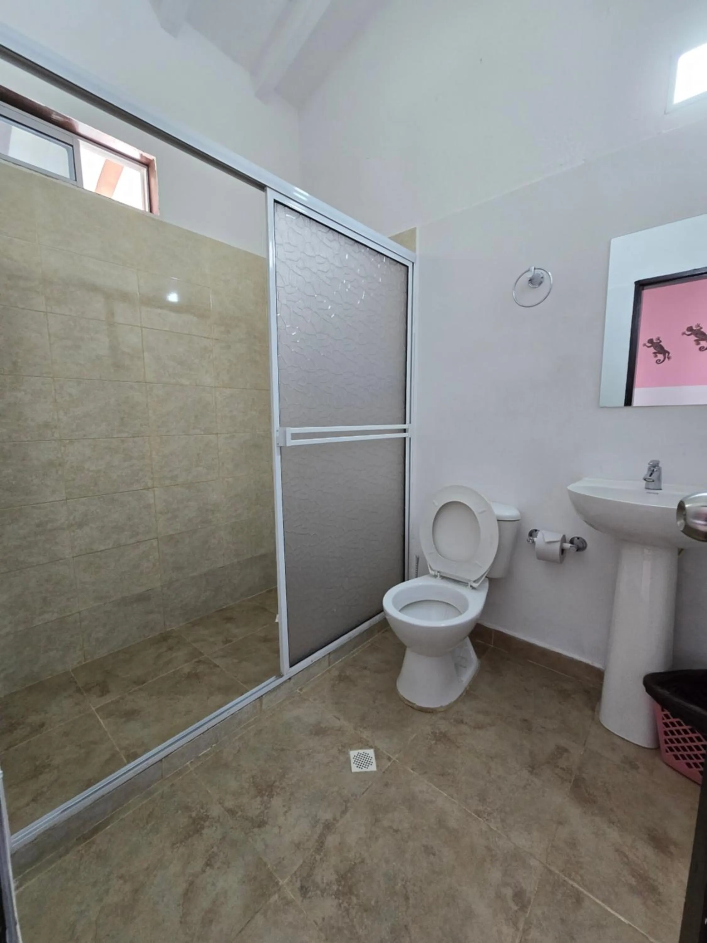 Bathroom in Hotel Los Veleros Santa Marta