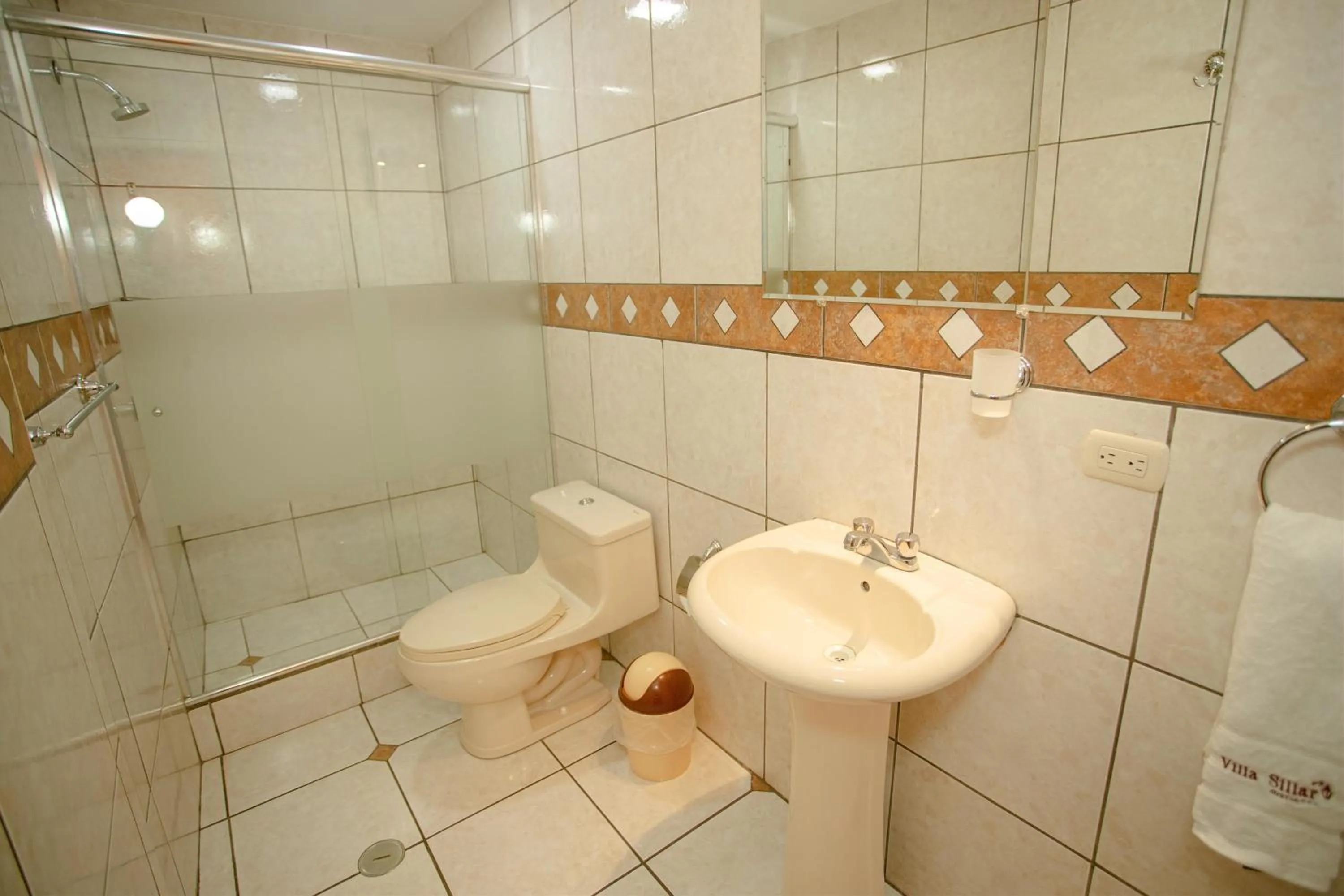 Shower in Villa Sillar