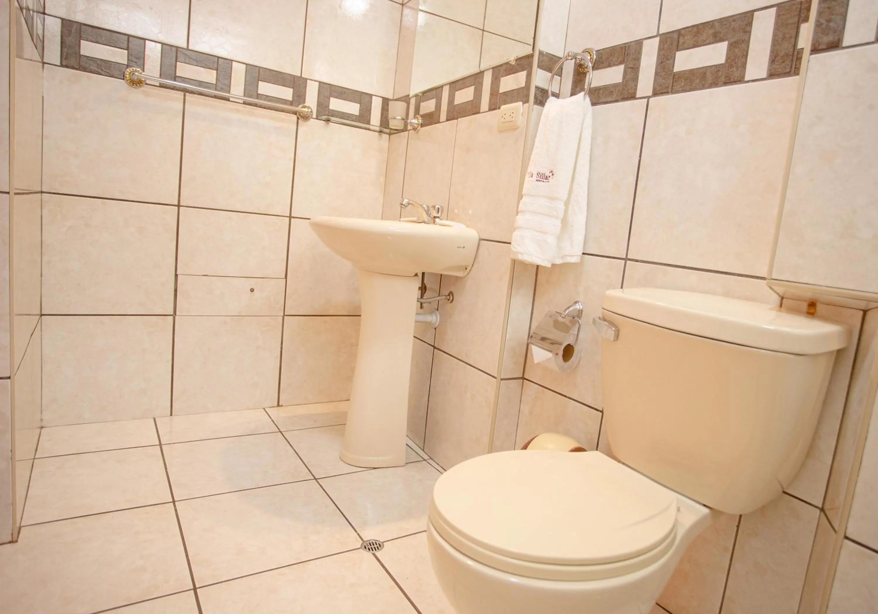 Shower in Villa Sillar