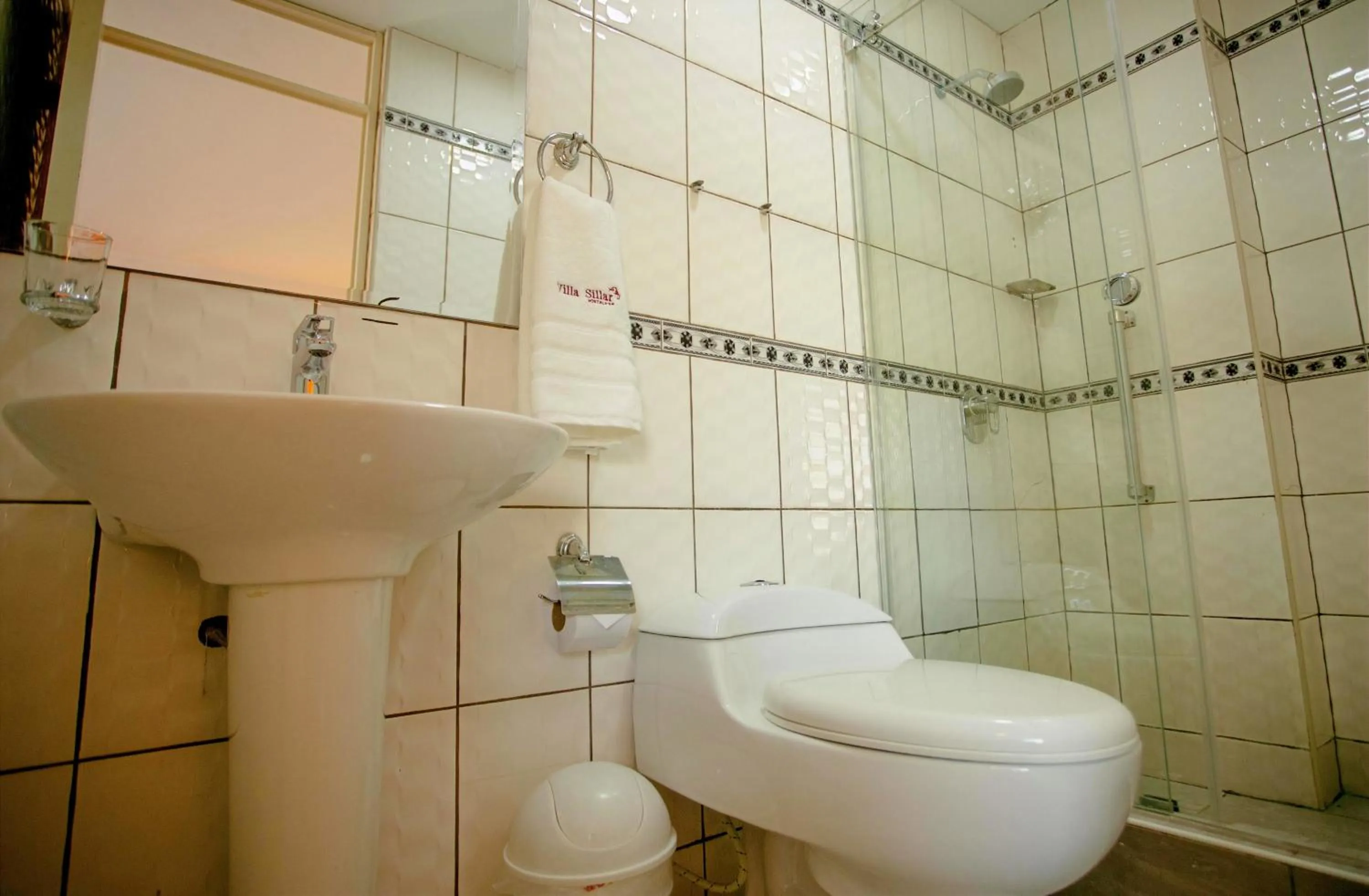 Shower in Villa Sillar