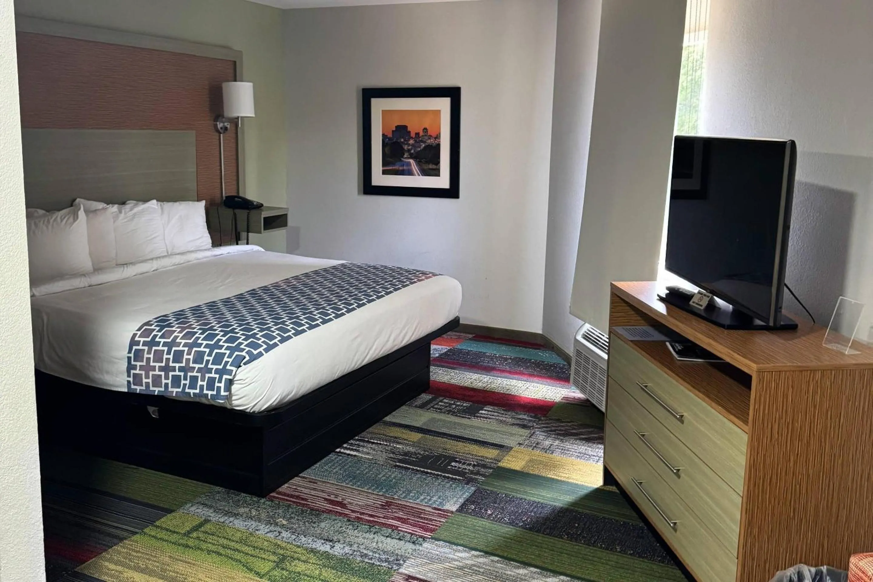 Bedroom, Bed in Gallus Stadium Park Inn, an Ascend Collection Hotel