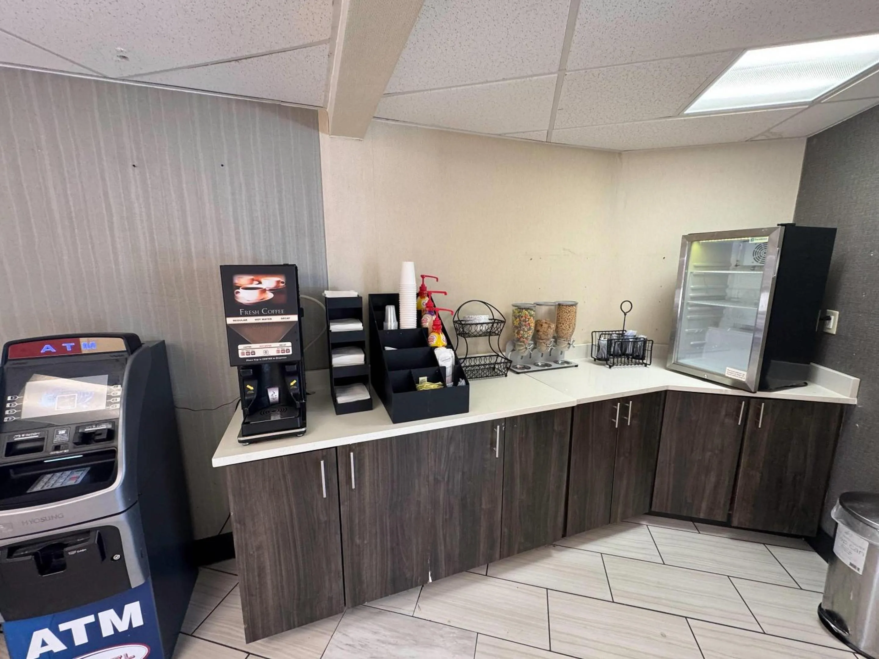 Breakfast in Gallus Stadium Park Inn, an Ascend Collection Hotel