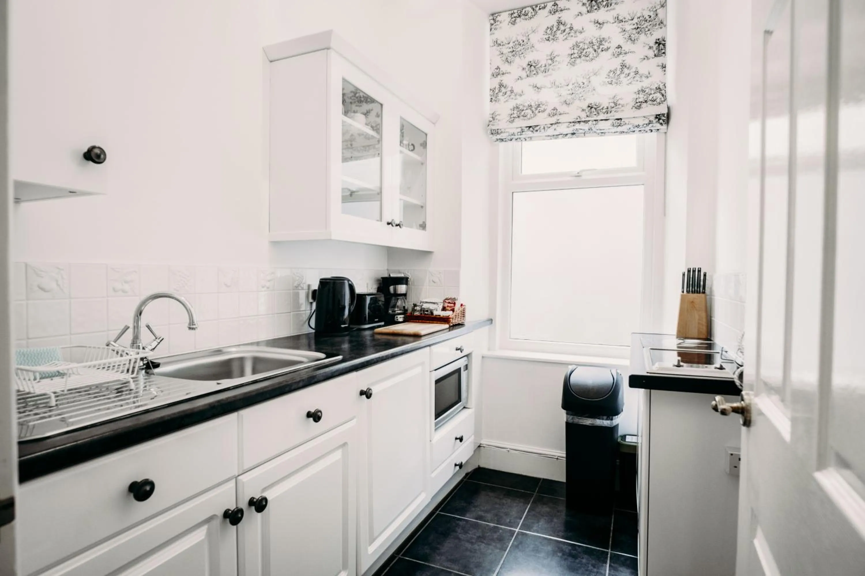 Kitchen or kitchenette in The Town House
