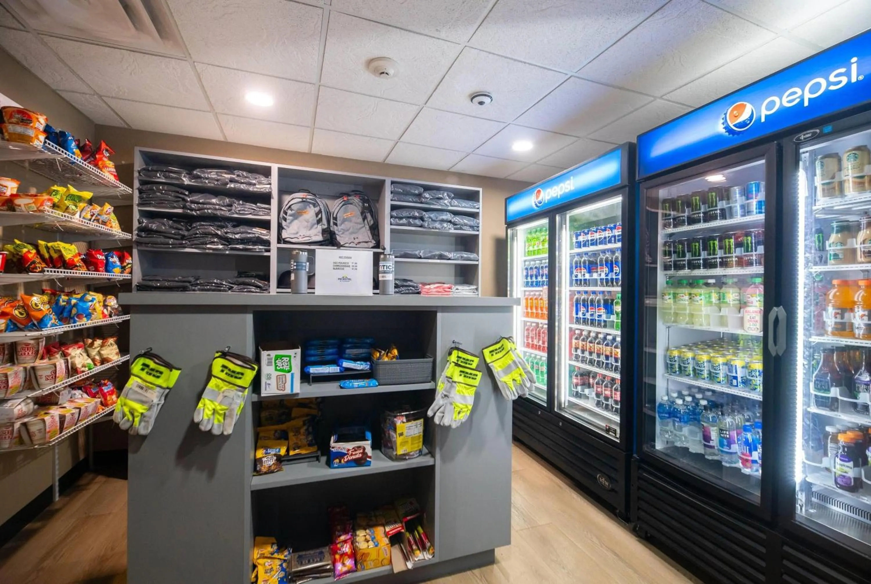 Food and drinks in Microtel Inn & Suites by Wyndham Columbia