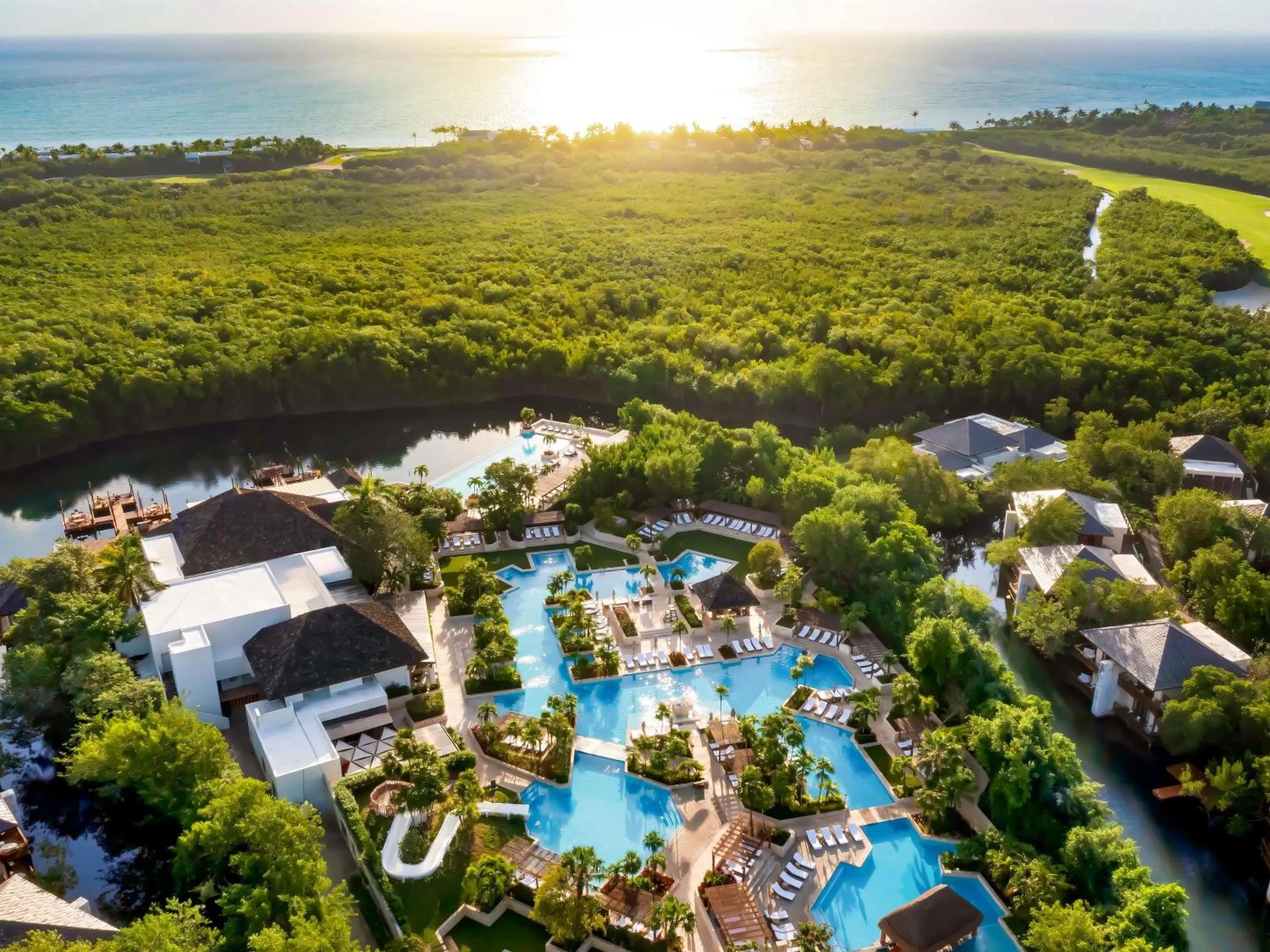 Pool view in Fairmont Mayakoba