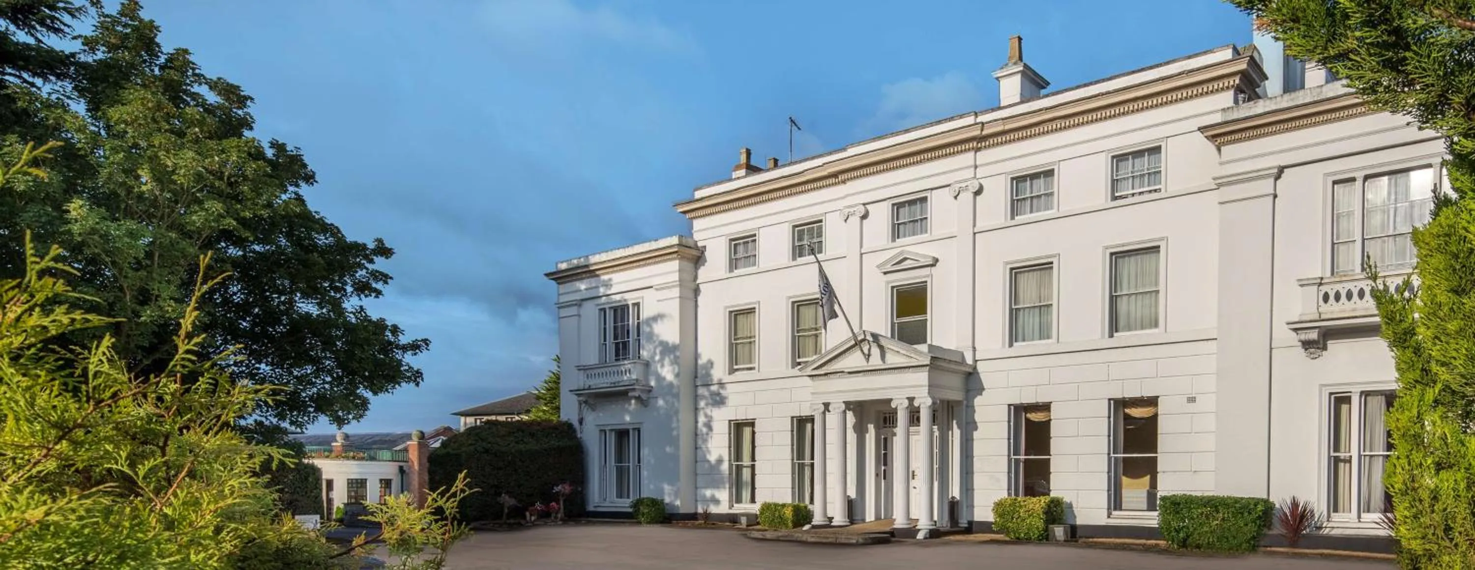 Property building in Hilton Puckrup Hall Hotel & Golf Club, Tewkesbury