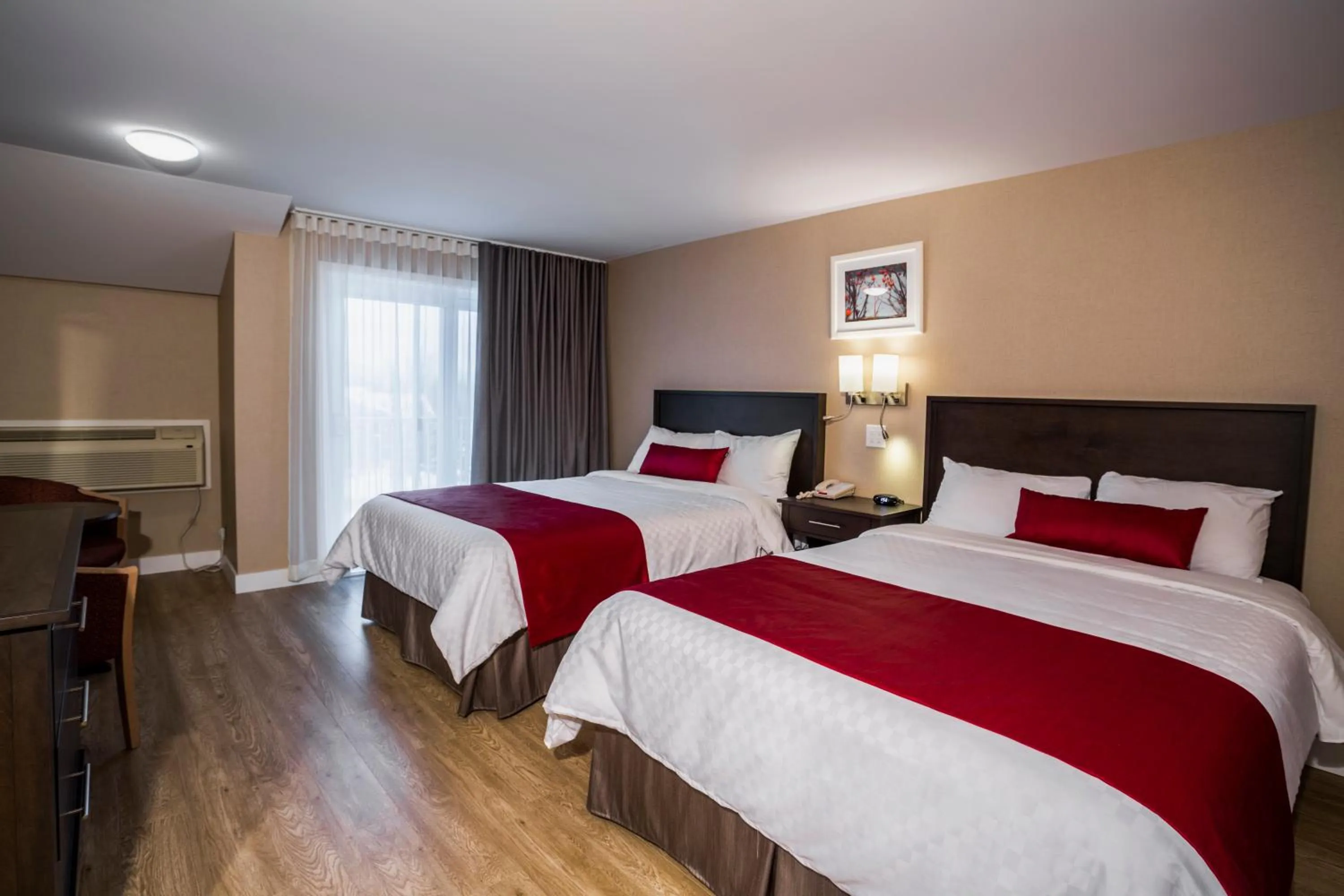 Bed in Hotel Bromont