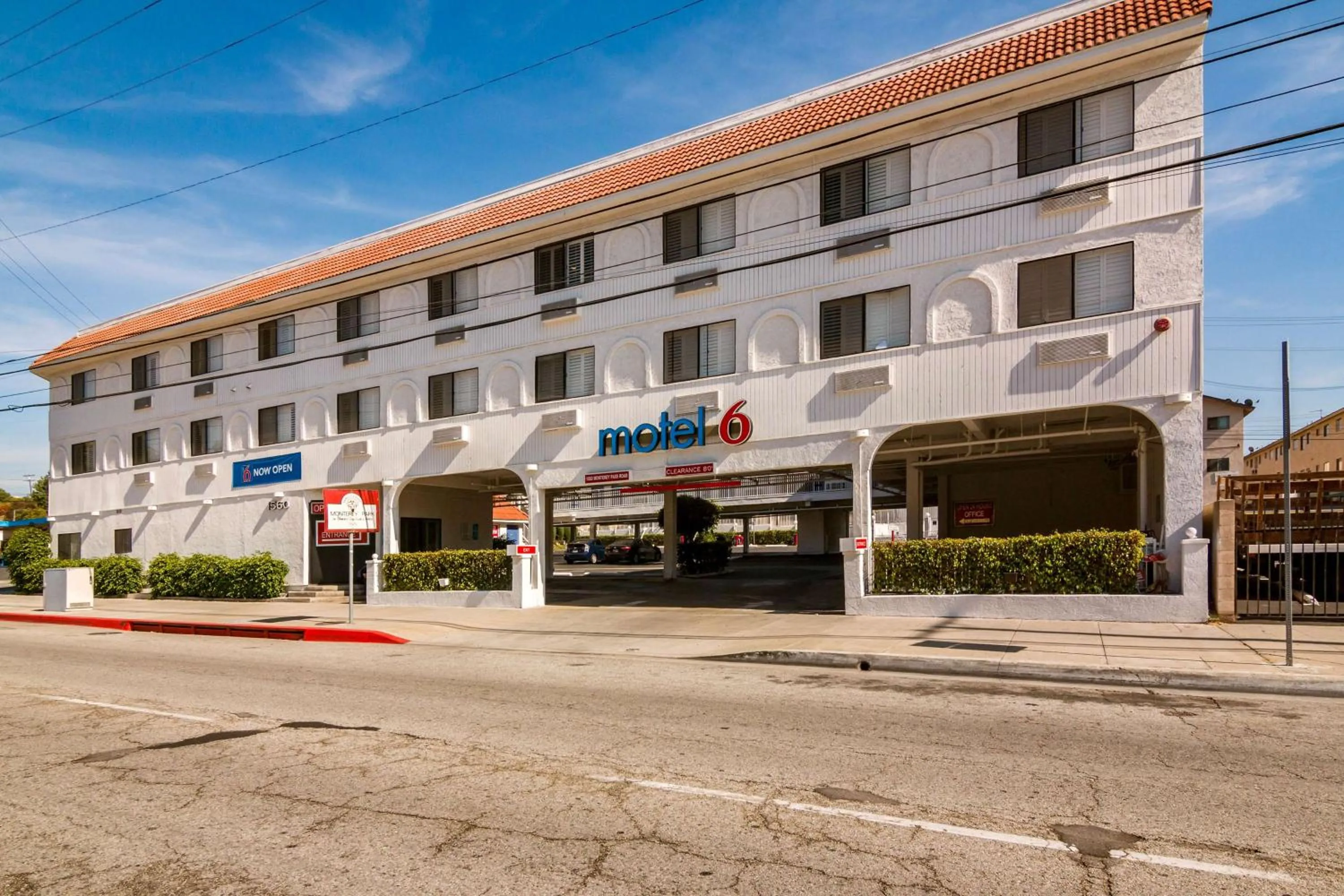 Property building in Motel 6 Monterey Park