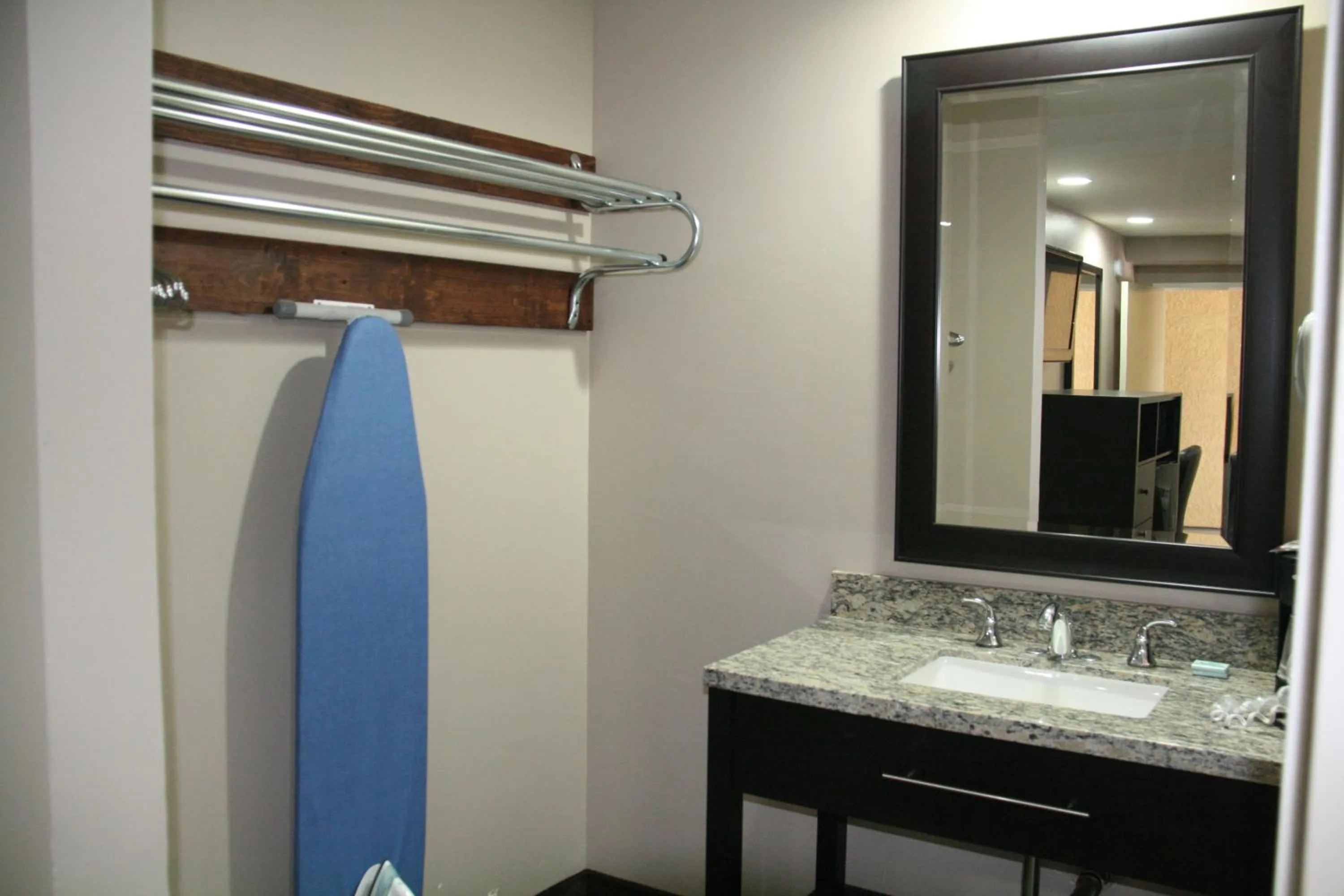 Decorative detail in Motel 6 Monterey Park