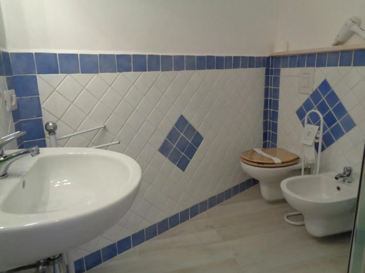 Bathroom in Sardinia-holiday Spargi Suite & Rooms
