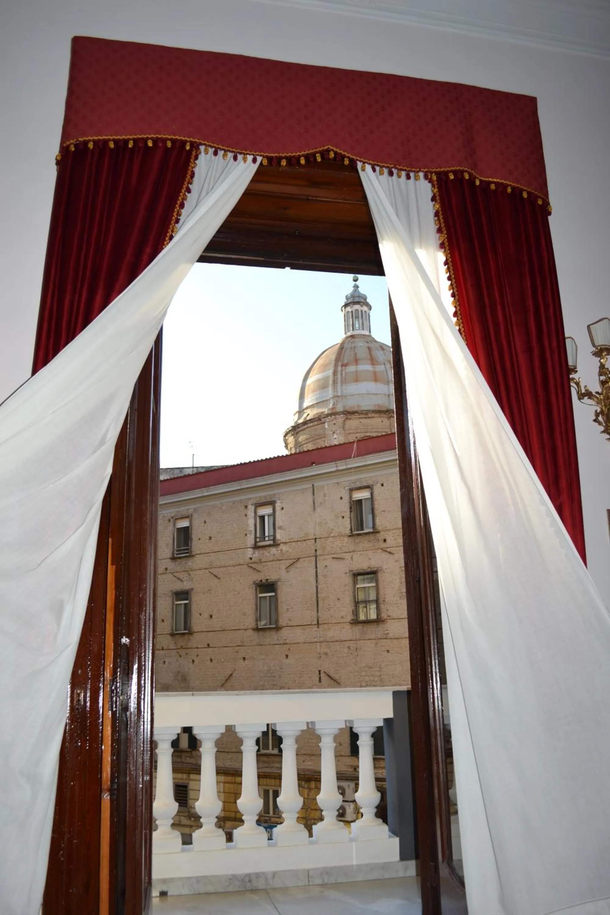 Property building in Dimora Real Maria