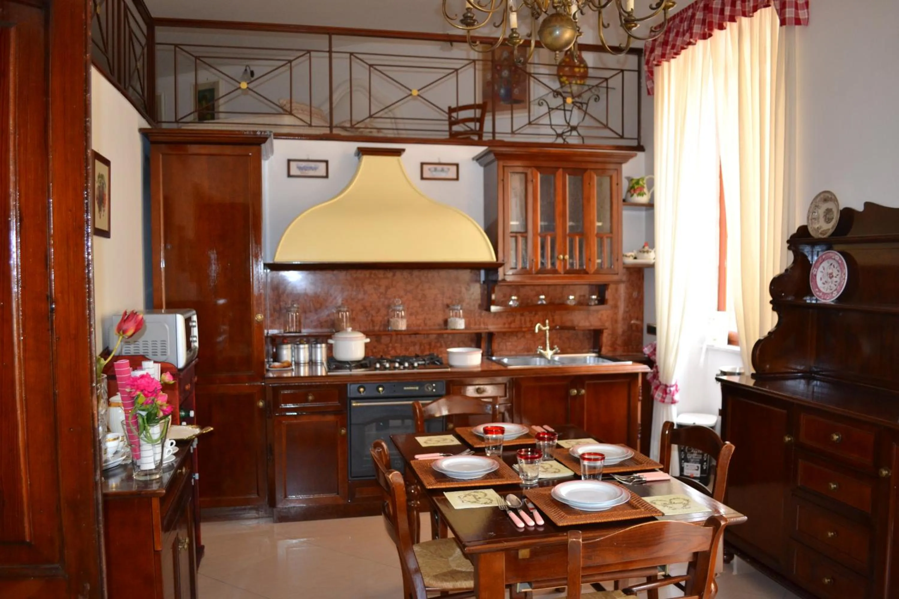 Kitchen or kitchenette in Dimora Real Maria