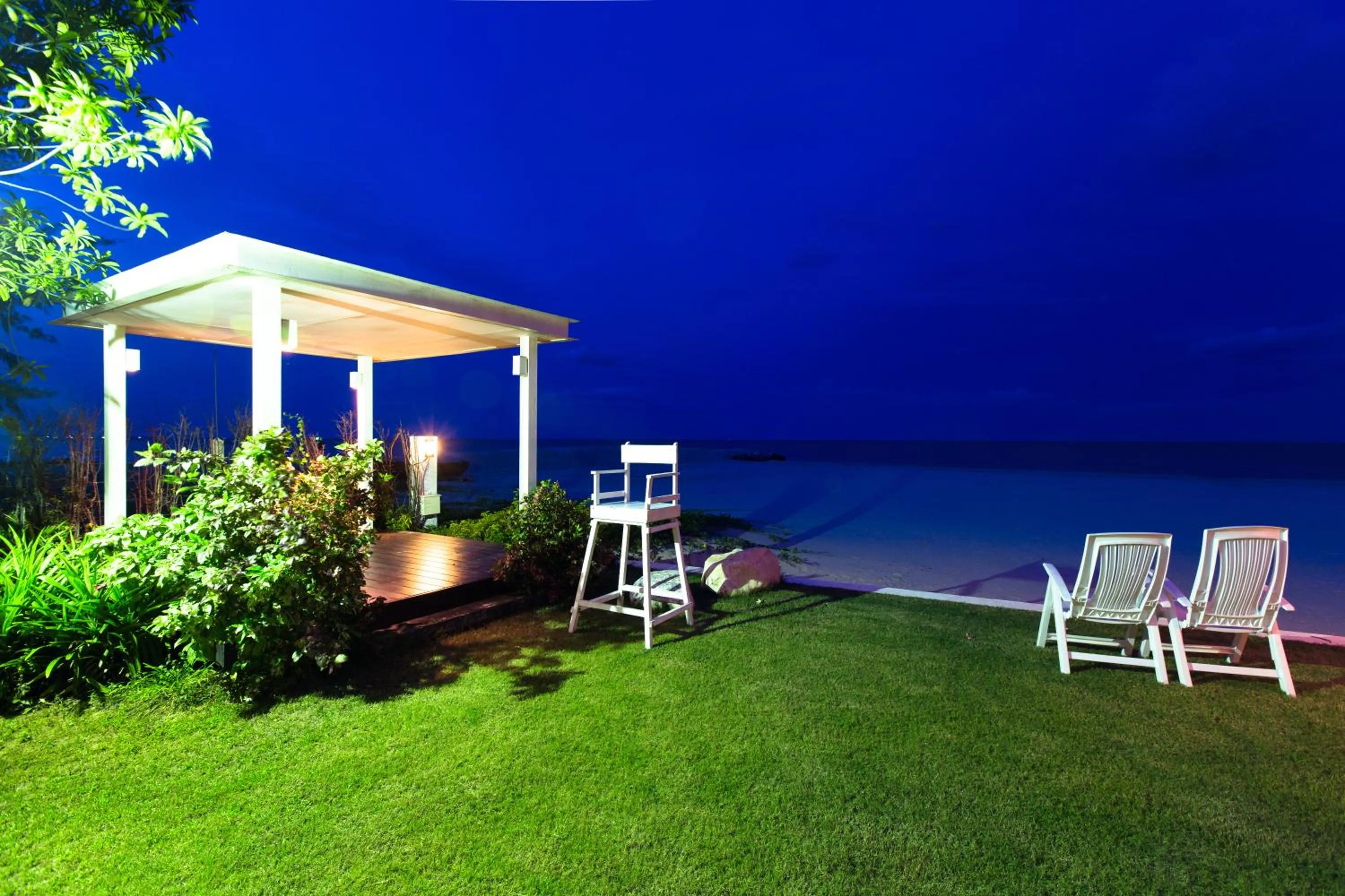 Natural landscape in Verano Beach Villa