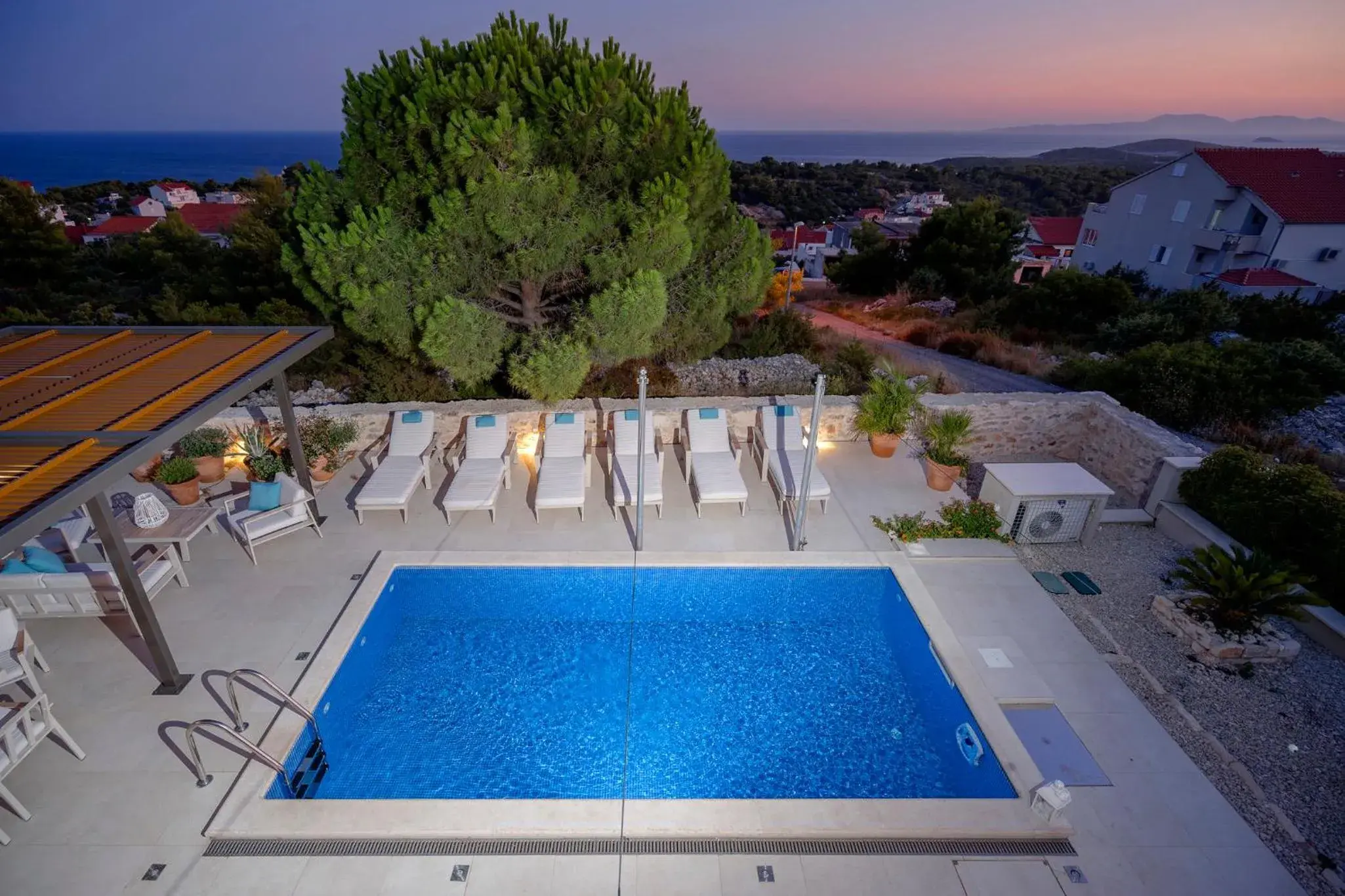 Villa Moderna Family Friendly Villa Moderna Family Friendly