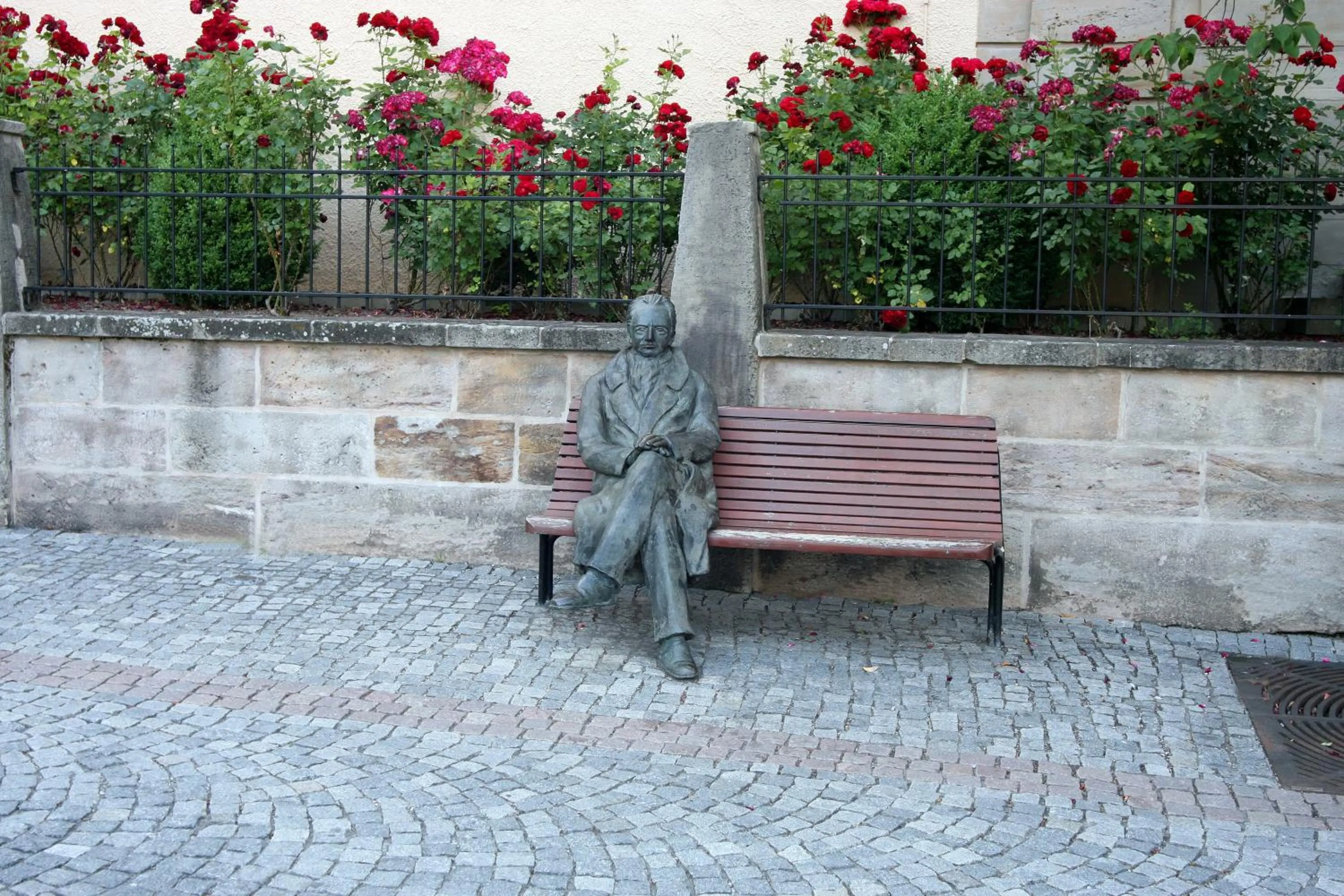 Nearby landmark in Ilmenauer Hof