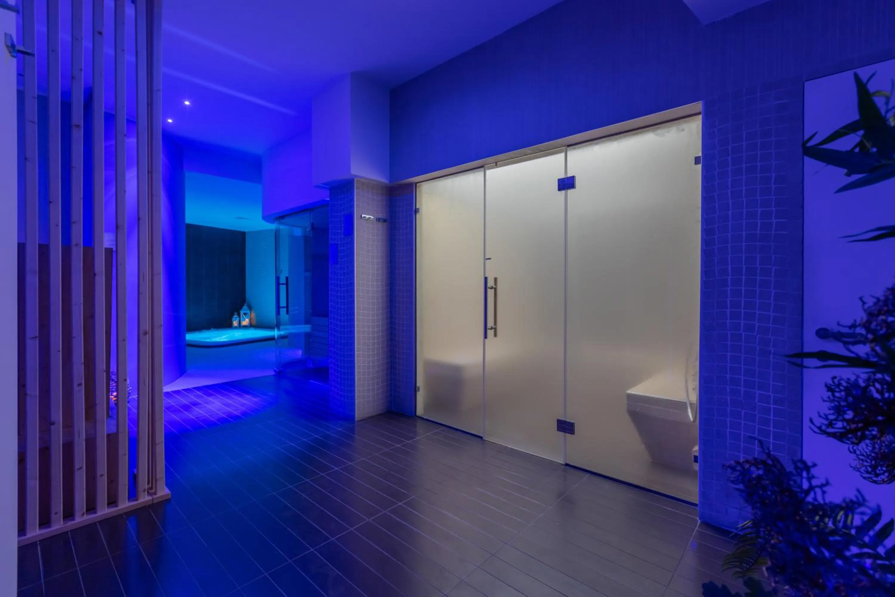 Hot Tub in DB Hotel Verona Airport Congress & Spa