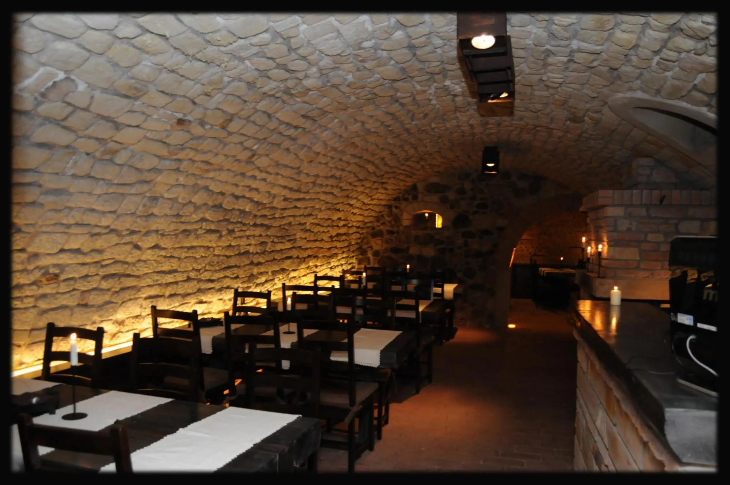 Restaurant/places to eat in Hotel Diafan