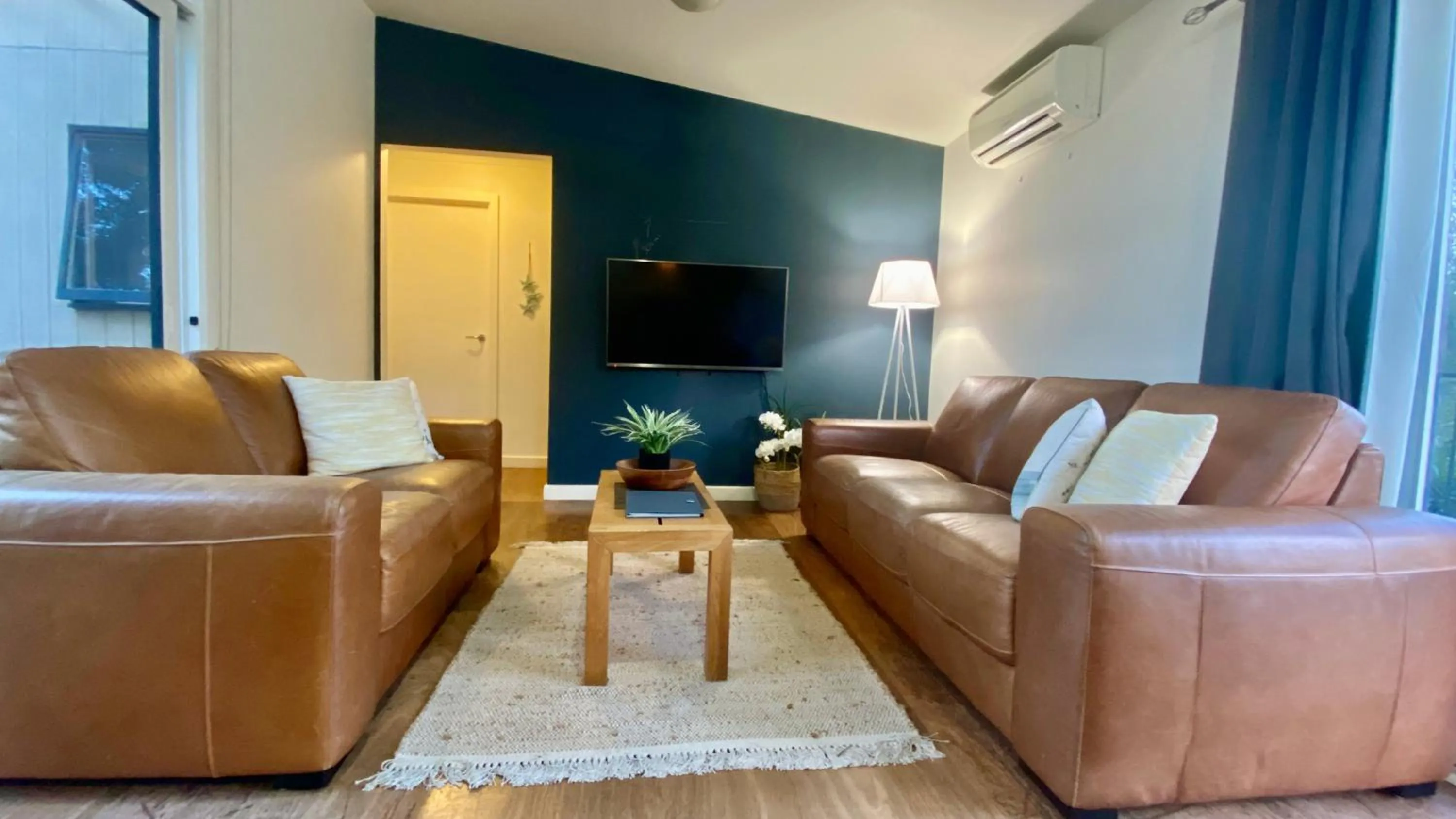 TV and multimedia in The Nature Resort Villas Ramada Resort