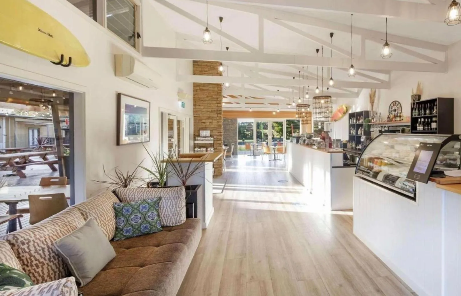 Restaurant/places to eat in The Nature Resort Villas Ramada Resort