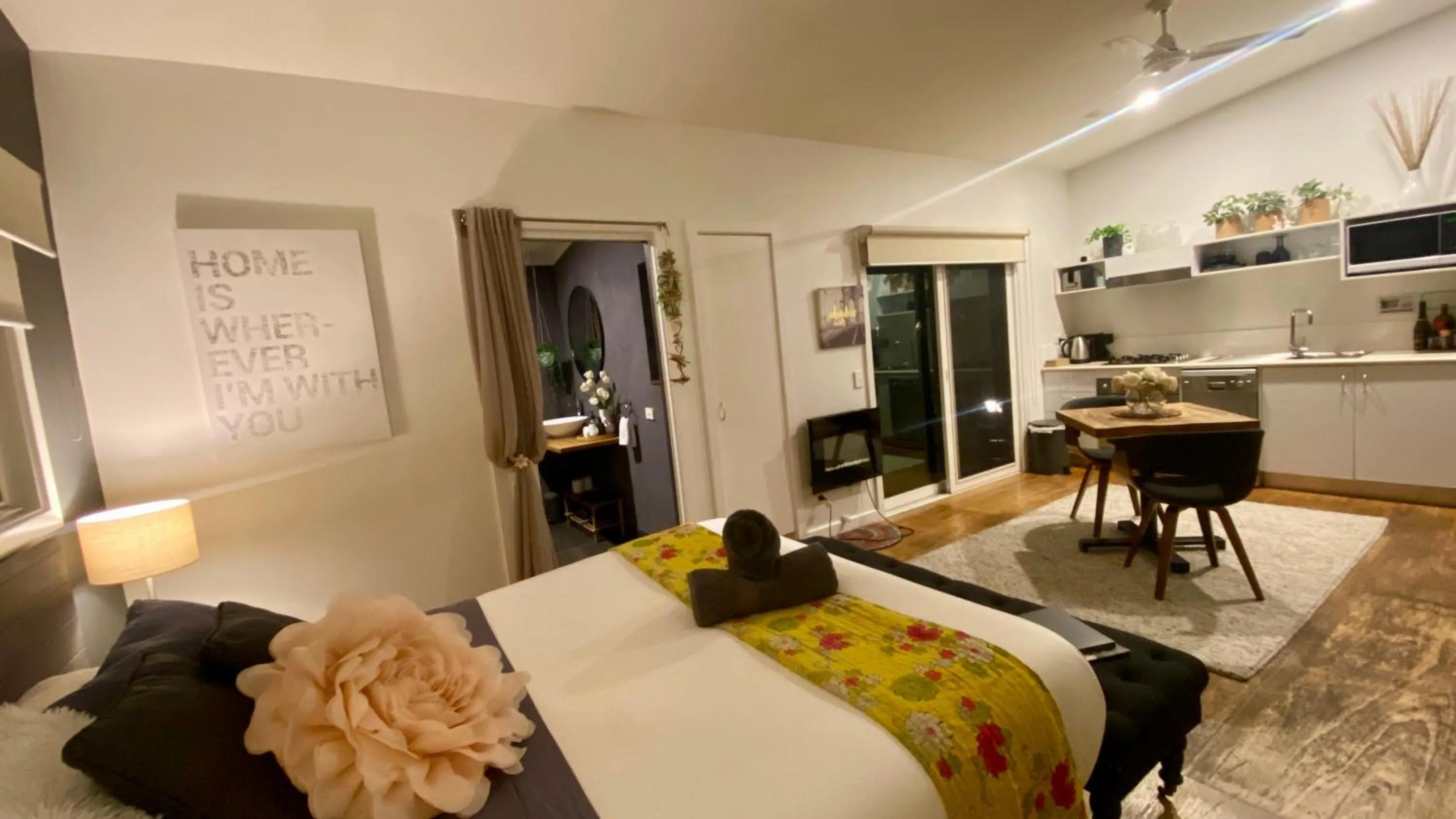 Bed in The Nature Resort Villas Ramada Resort