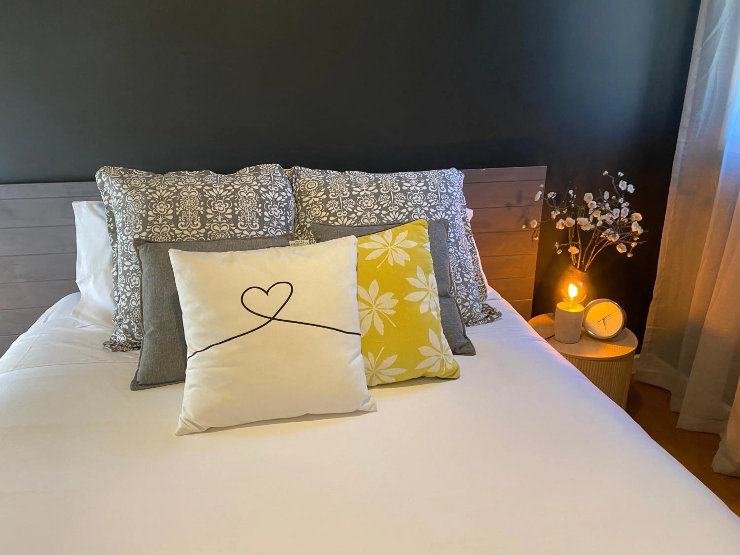 Bed in The Nature Resort Villas Ramada Resort