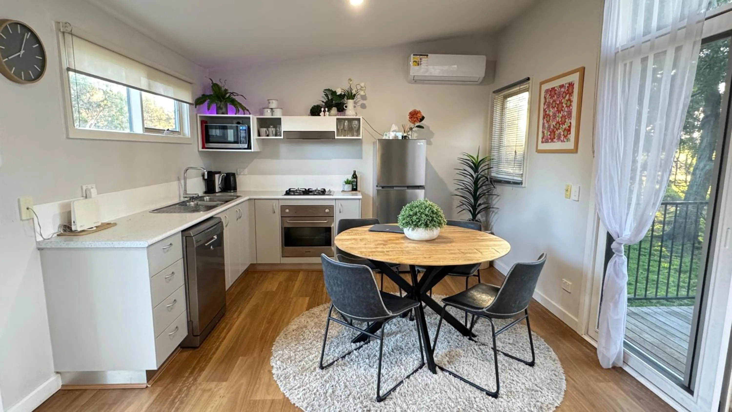 Dining area in The Nature Resort Villas Ramada Resort