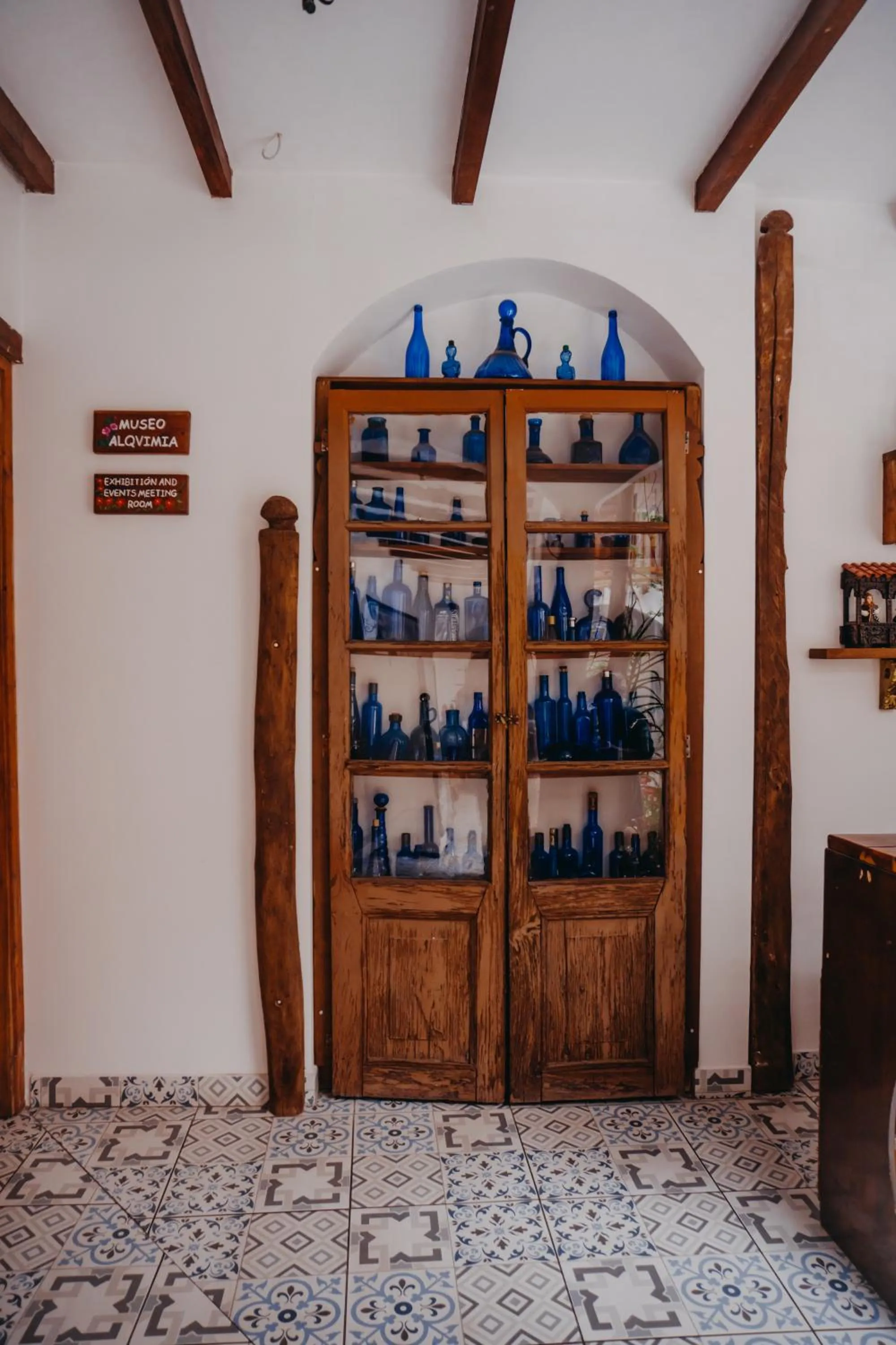 Decorative detail in Hotel Casa Alquimia