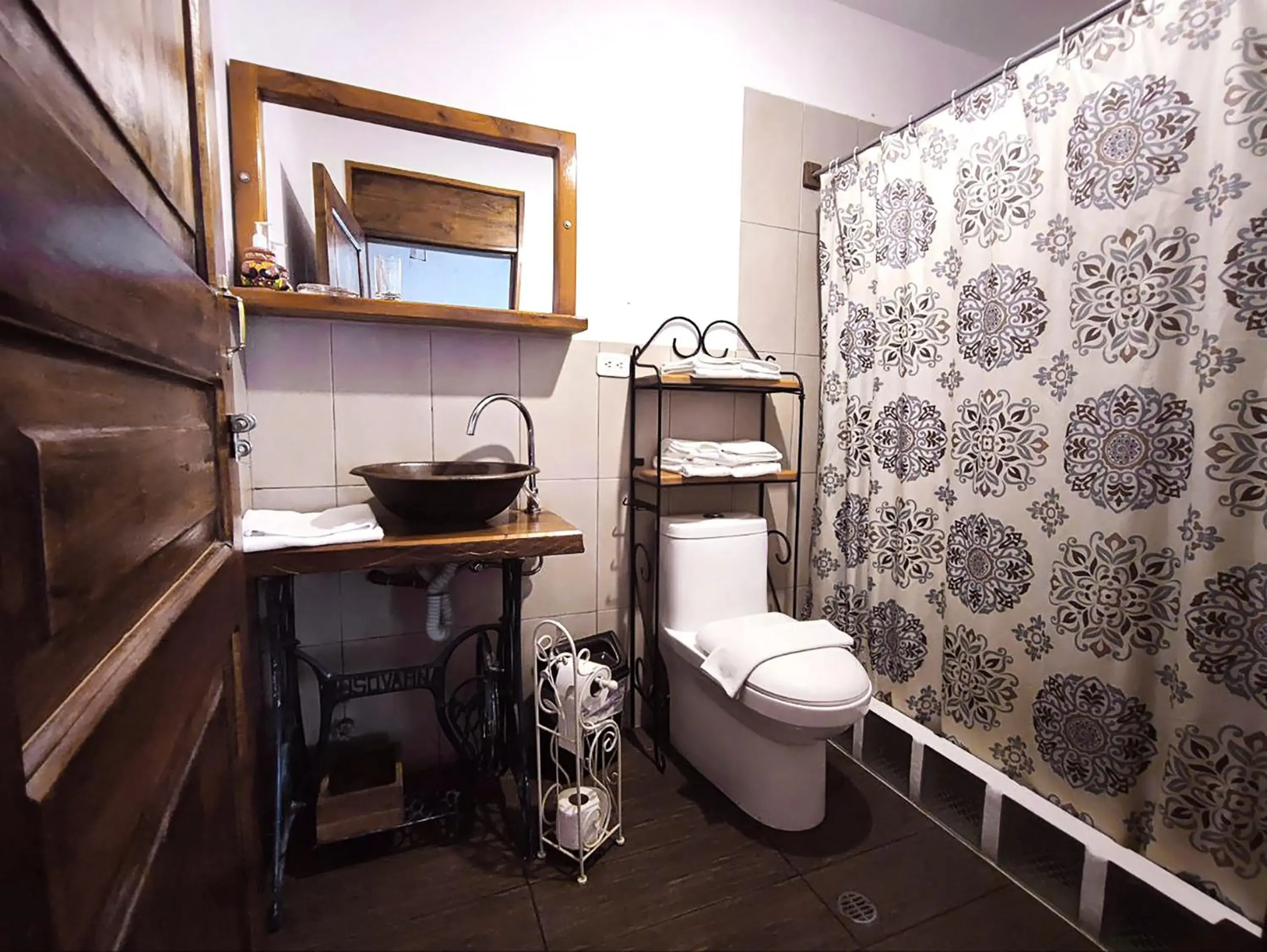 Classic Quadruple Room in Hotel Casa Alquimia Classic Quadruple Room in Hotel Casa Alquimia