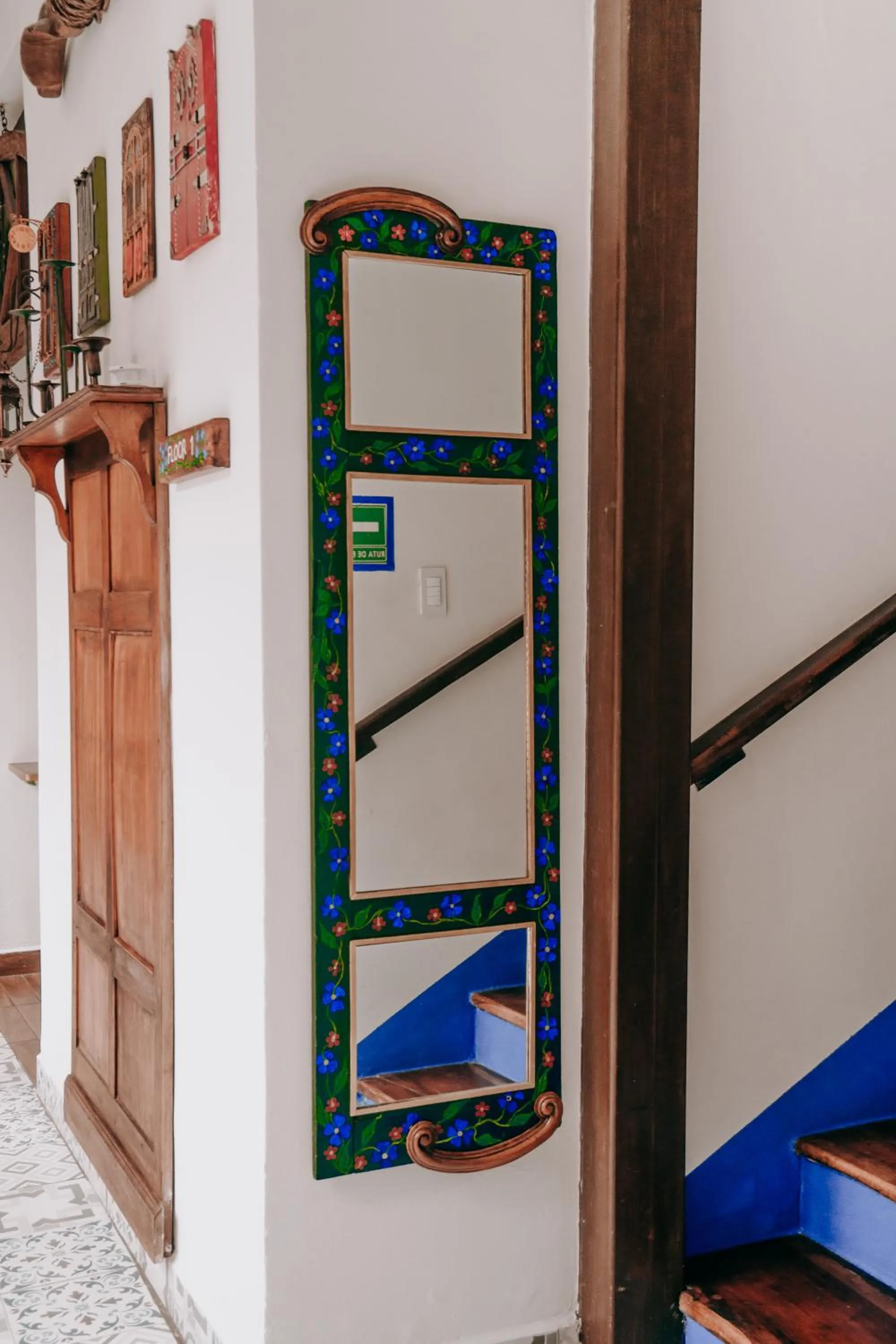 Decorative detail in Hotel Casa Alquimia