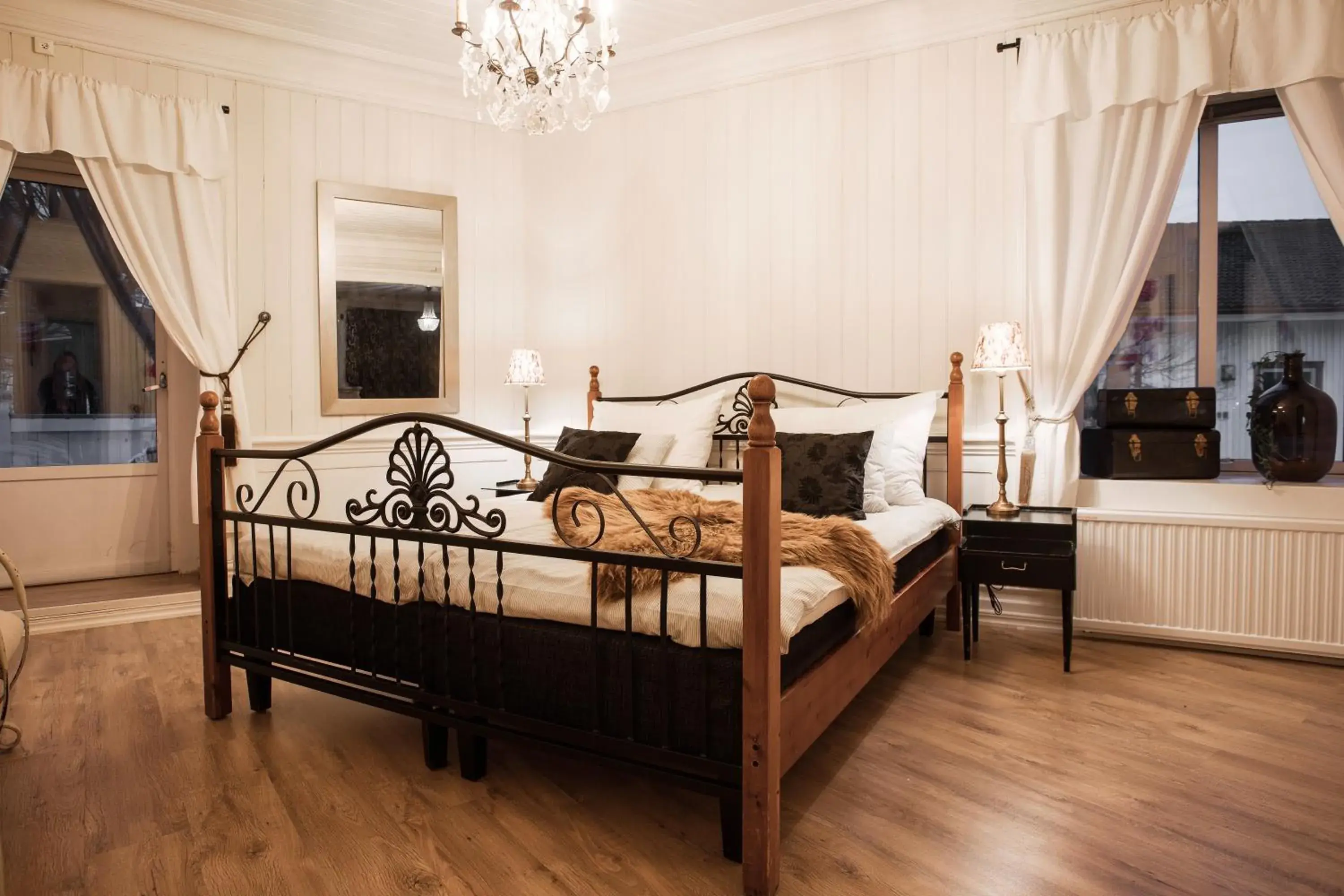 Suite with Balcony in Grand Hotel Lysekil Suite with Balcony in Grand Hotel Lysekil