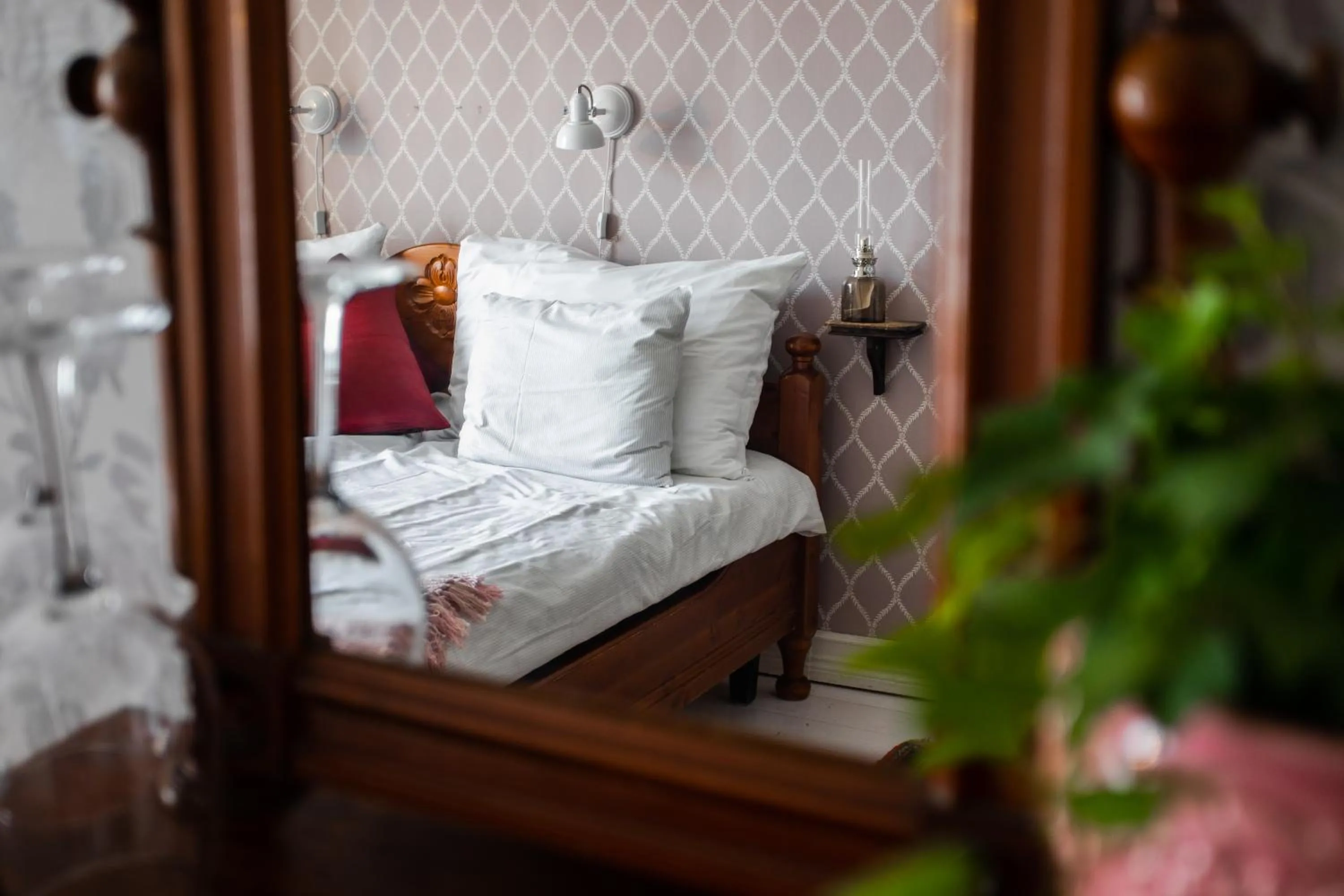 Bedroom, Bed in Grand Hotel Lysekil