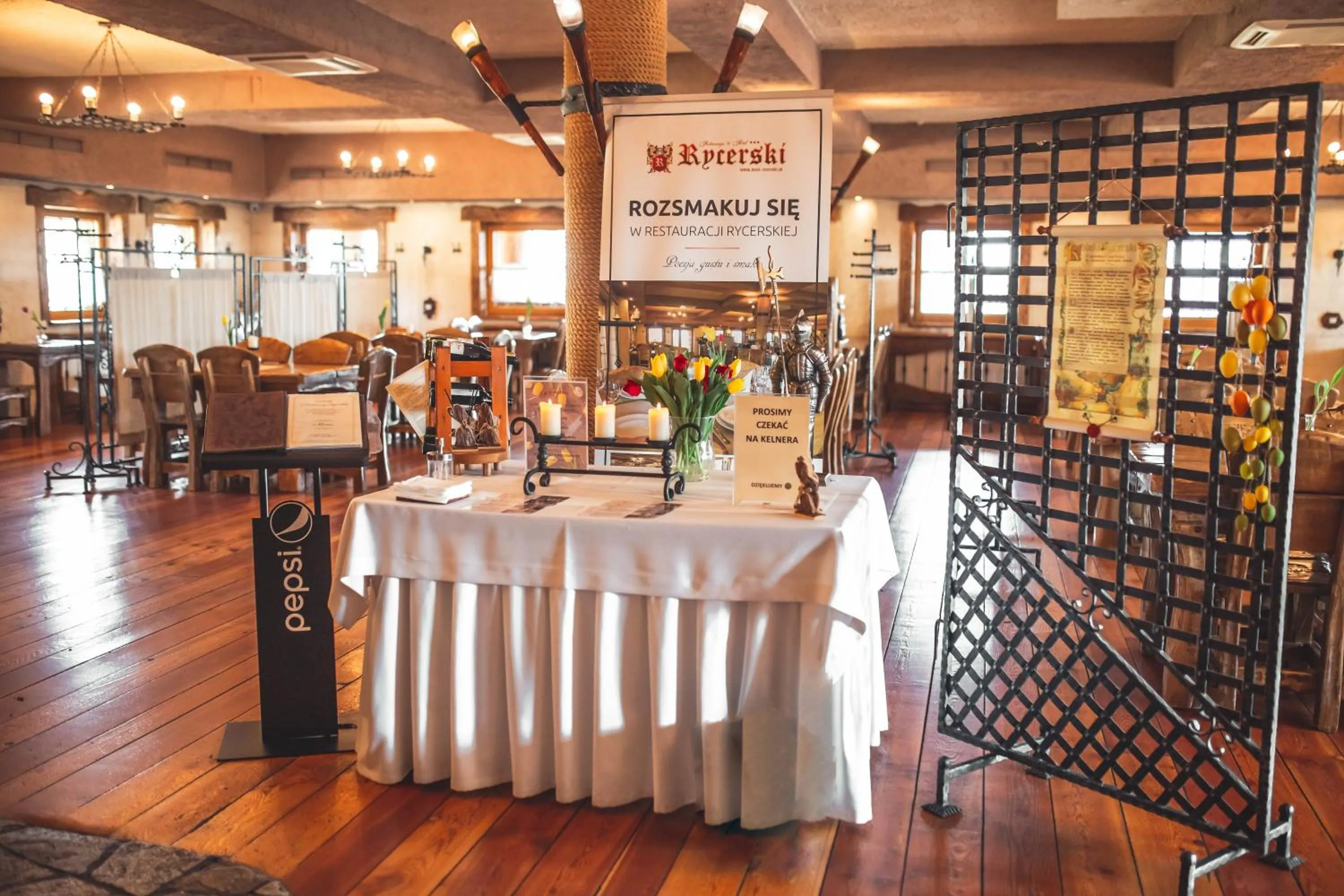 Restaurant/places to eat in Hotel Rycerski