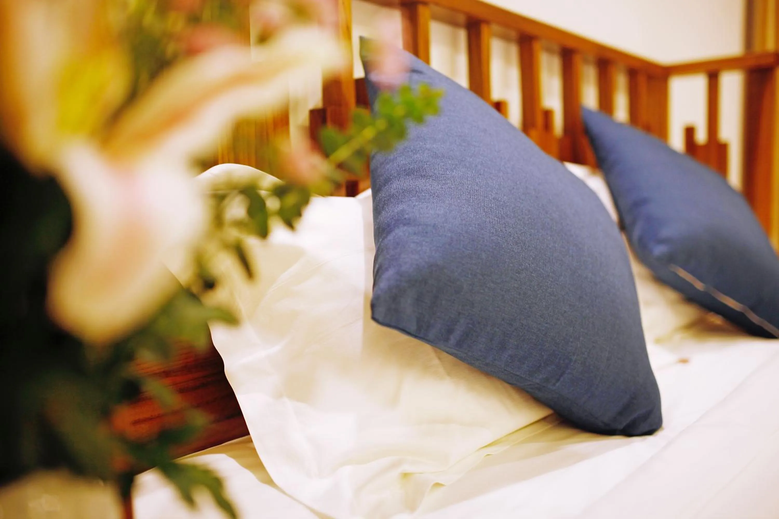 Decorative detail, Bed in Guihua Road 106th Hostel