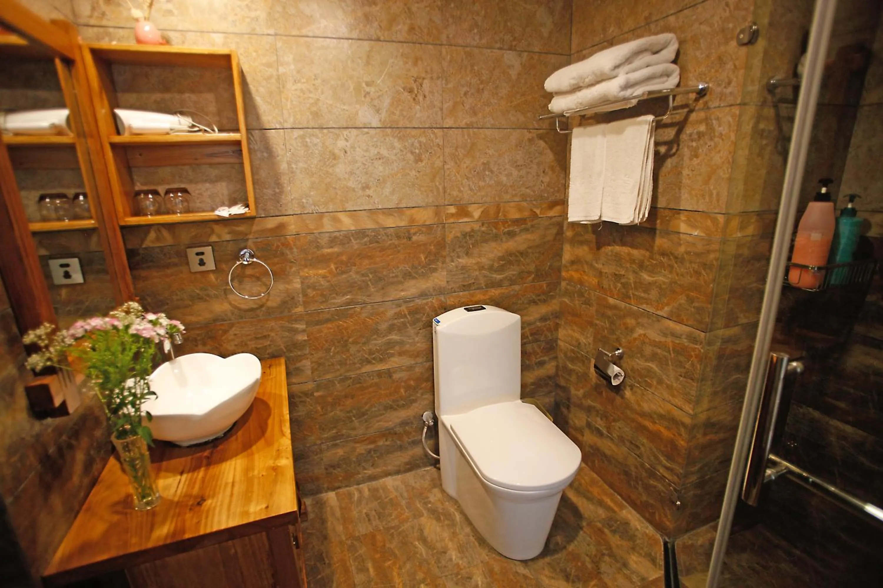 Bathroom in Guihua Road 106th Hostel