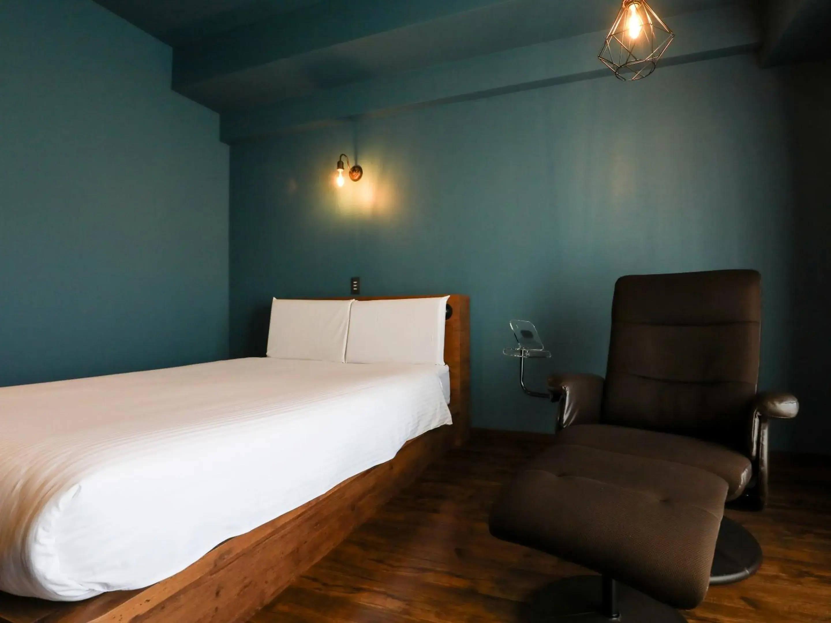 Double Room - single occupancy - Non-Smoking in Hotel 385 Double Room - single occupancy - Non-Smoking in Hotel 385