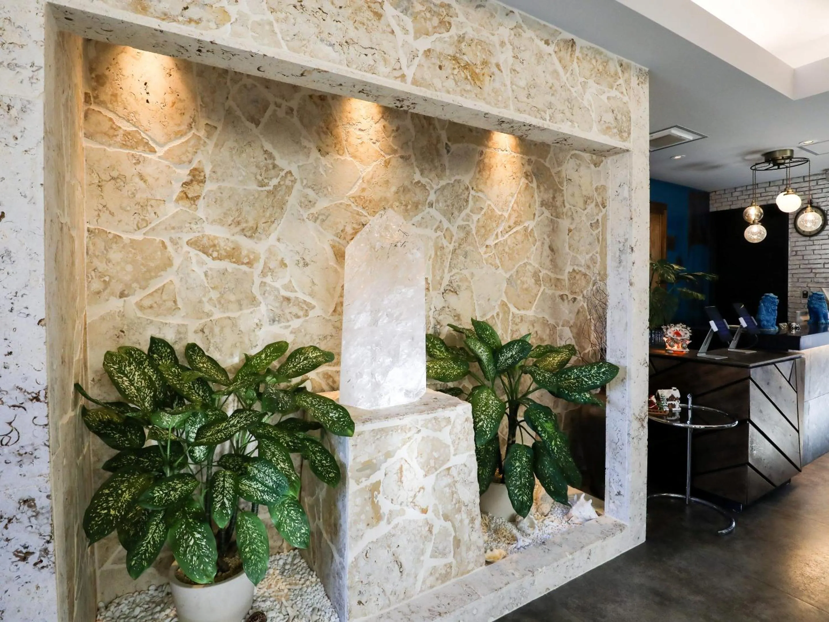 Lobby or reception in Hotel 385